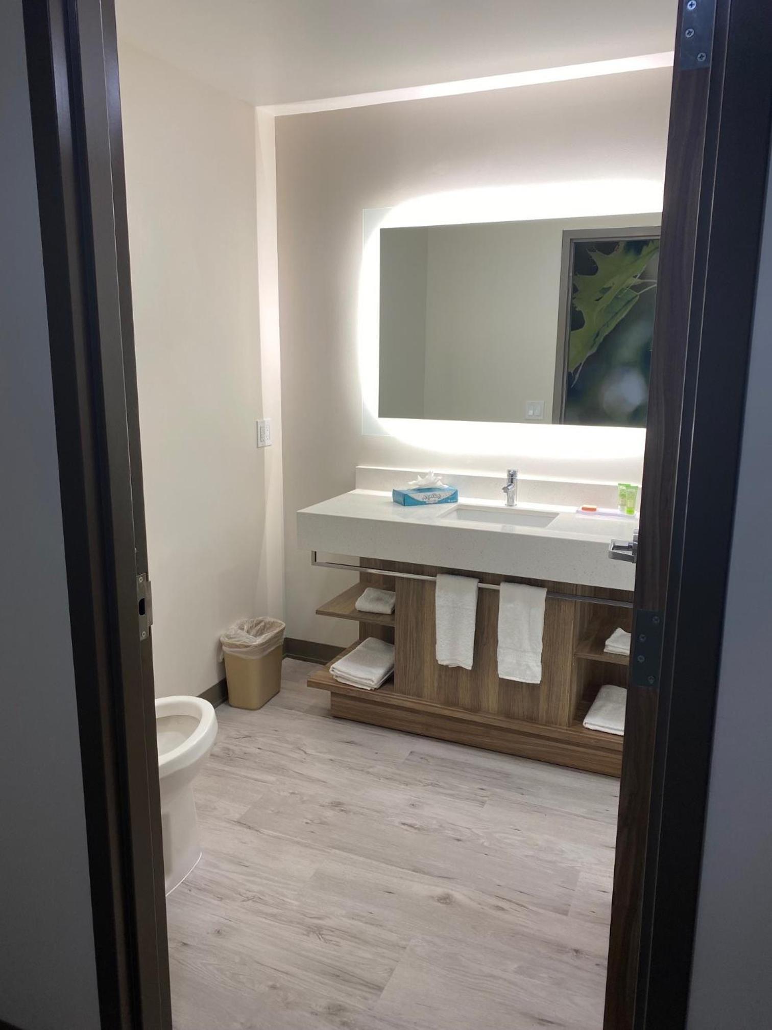 Wyndham Garden Orlando Airport - Free Airport Shuttle photo 37