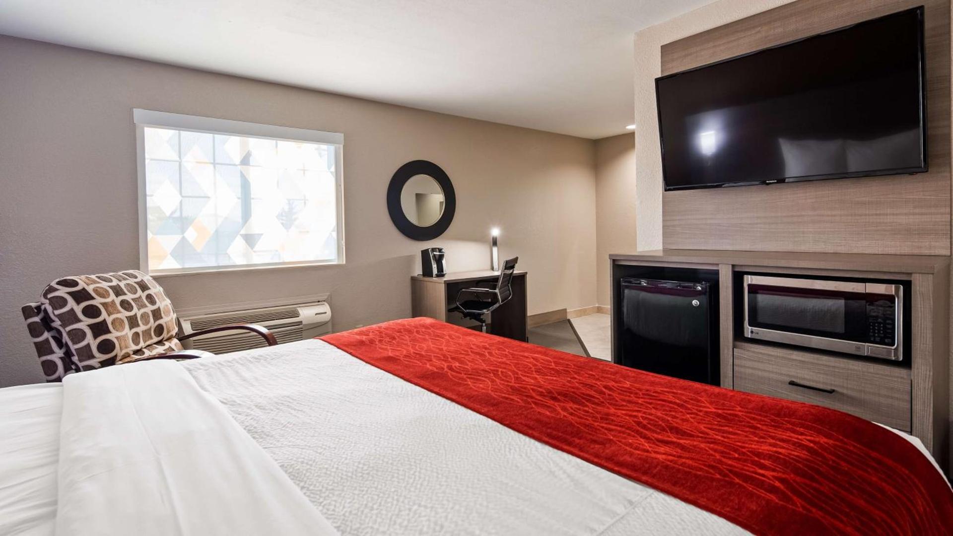 SureStay Plus Hotel by Best Western Kearney photo 18