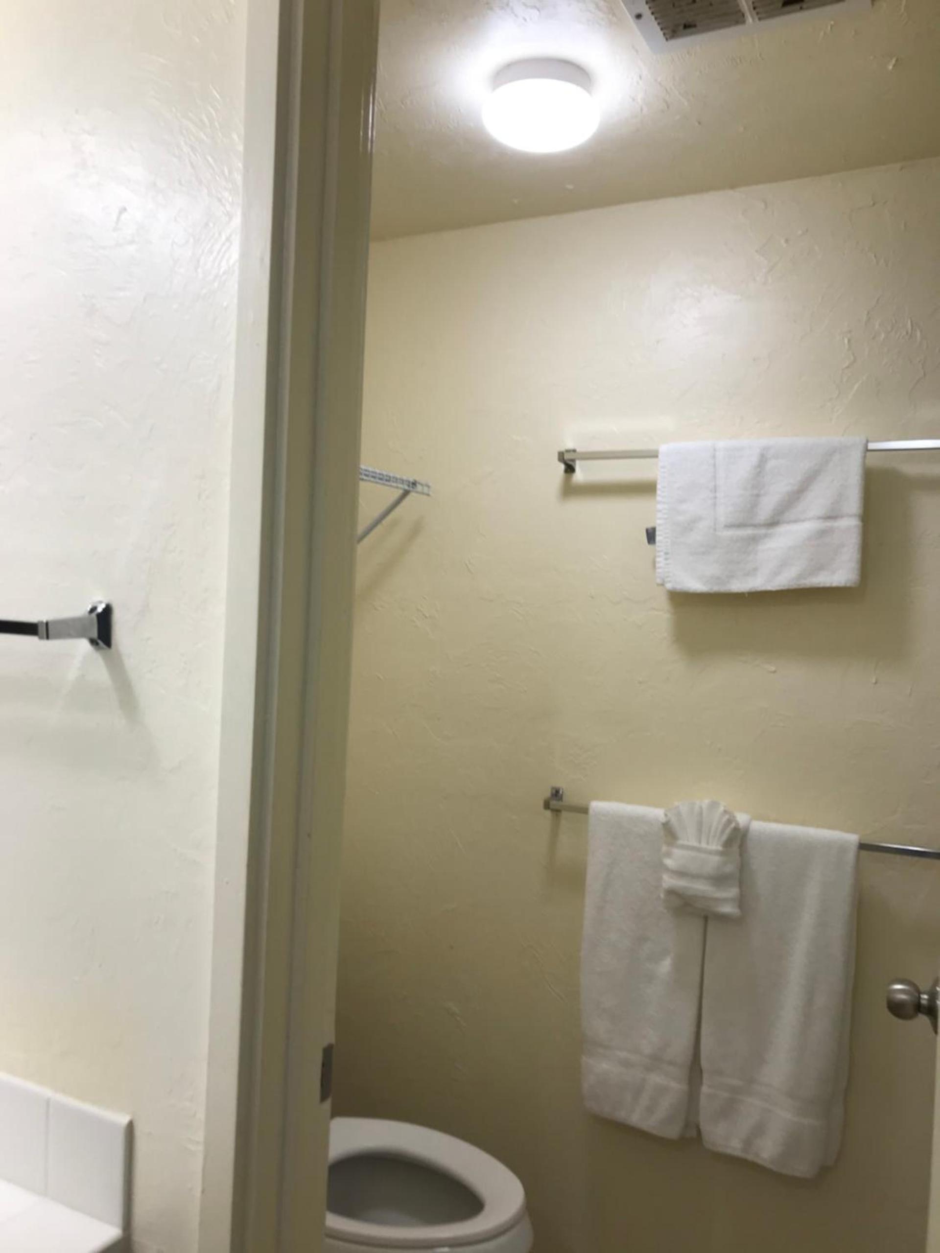 Hilo Reeds Bay Hotel photo 27