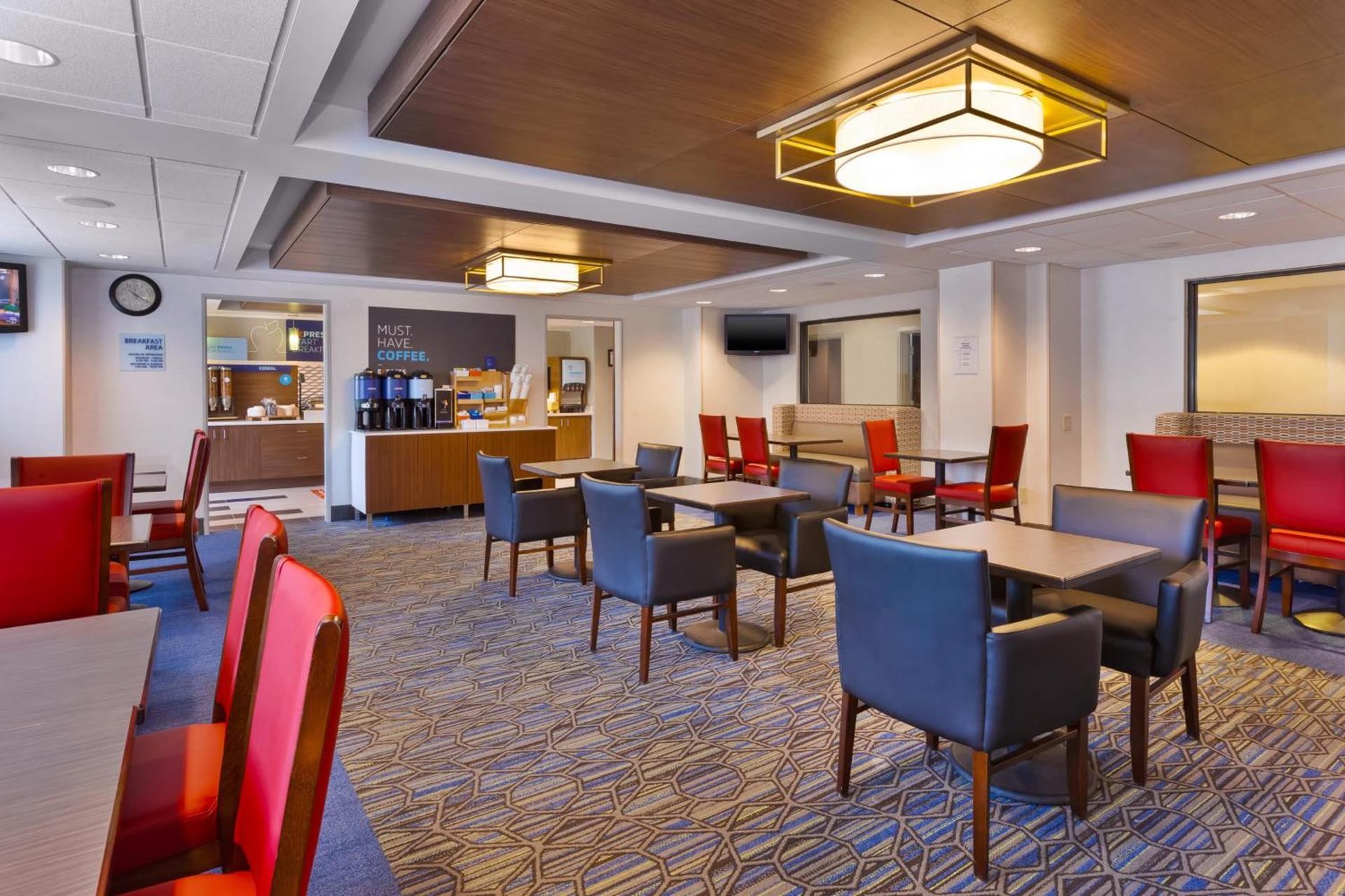 Holiday Inn Express - Waldorf by IHG photo 23