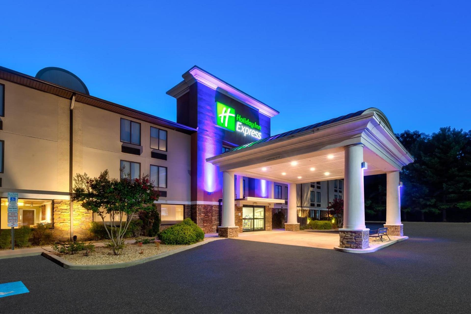 Holiday Inn Express - Waldorf by IHG photo 25