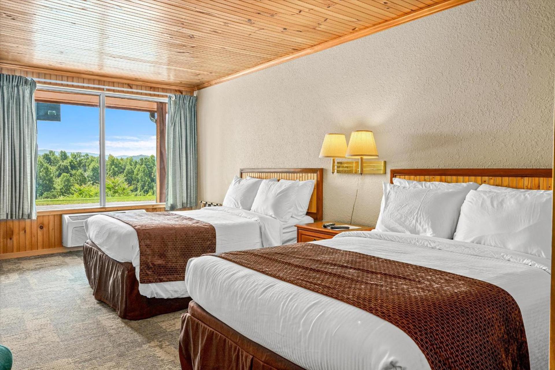 Green River Lodge photo 12