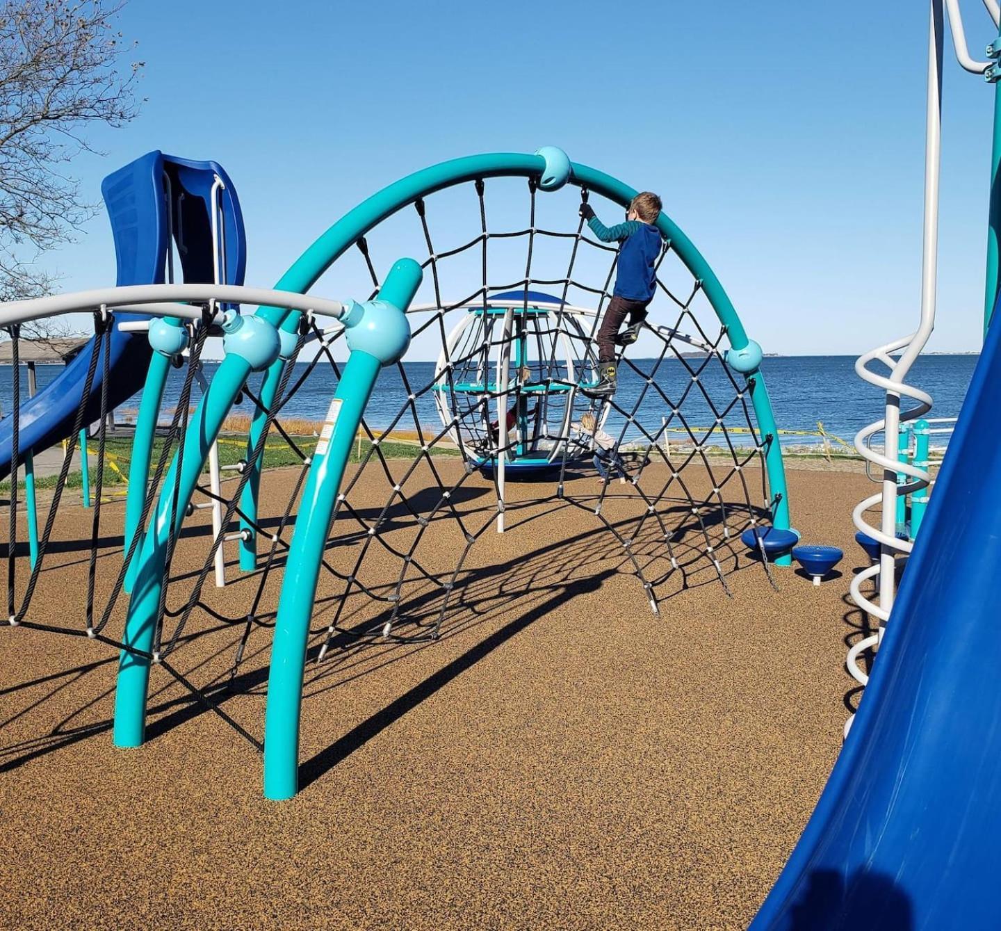 Harbourtown Suites on Plymouth Harbor photo 25
