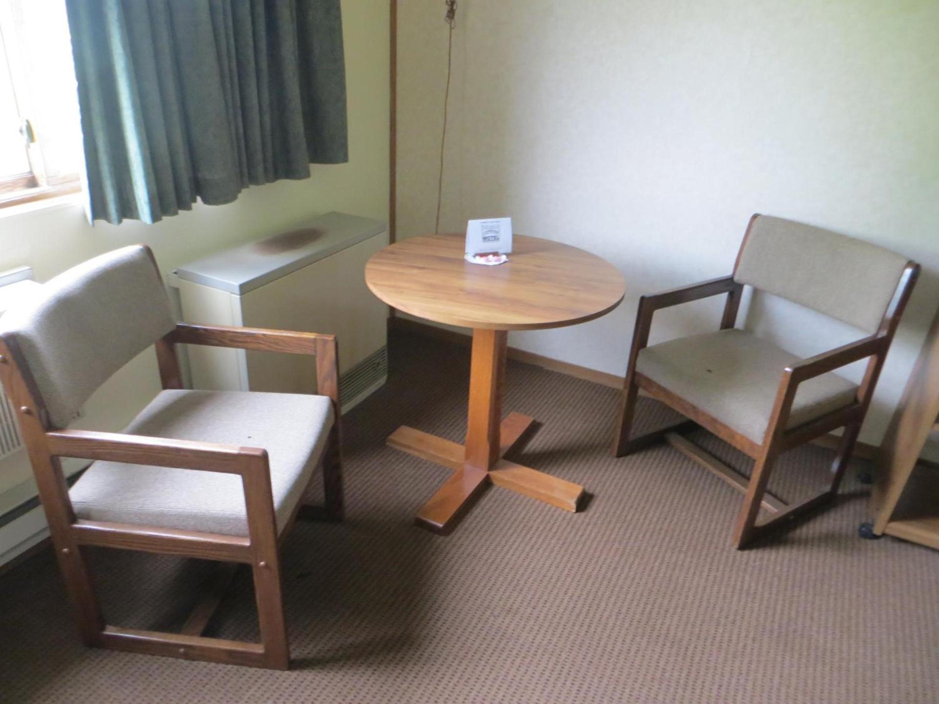 AmeriVu Inn photo 25