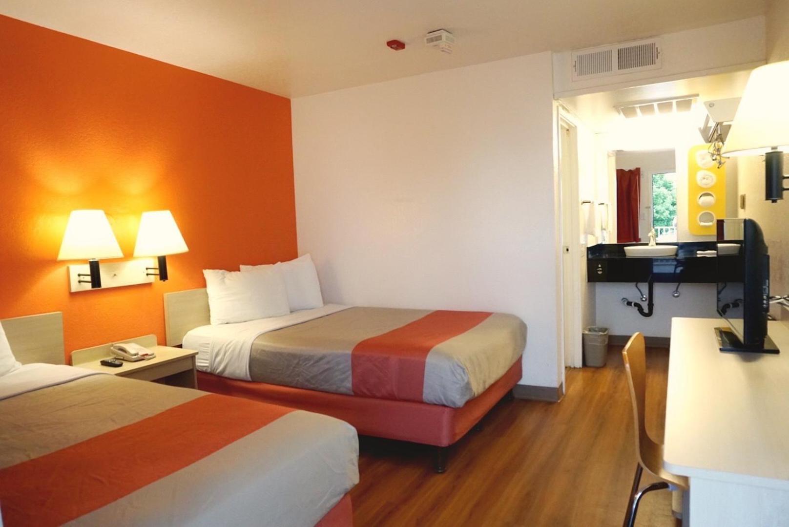 Motel 6-Flagstaff, AZ - Butler photo 64