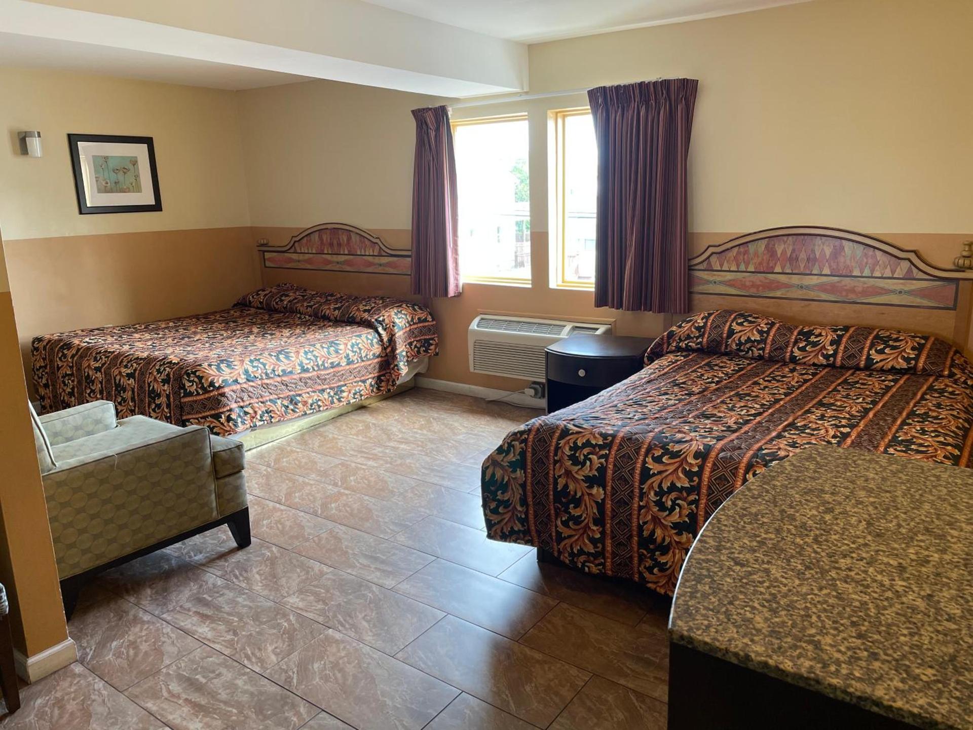 Sea Palace Inn photo 12