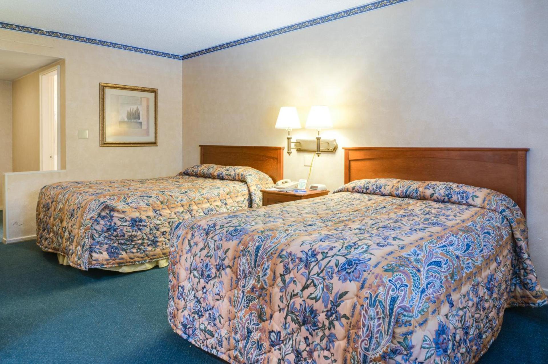 Saga Motor Hotel Pasadena photo 27
