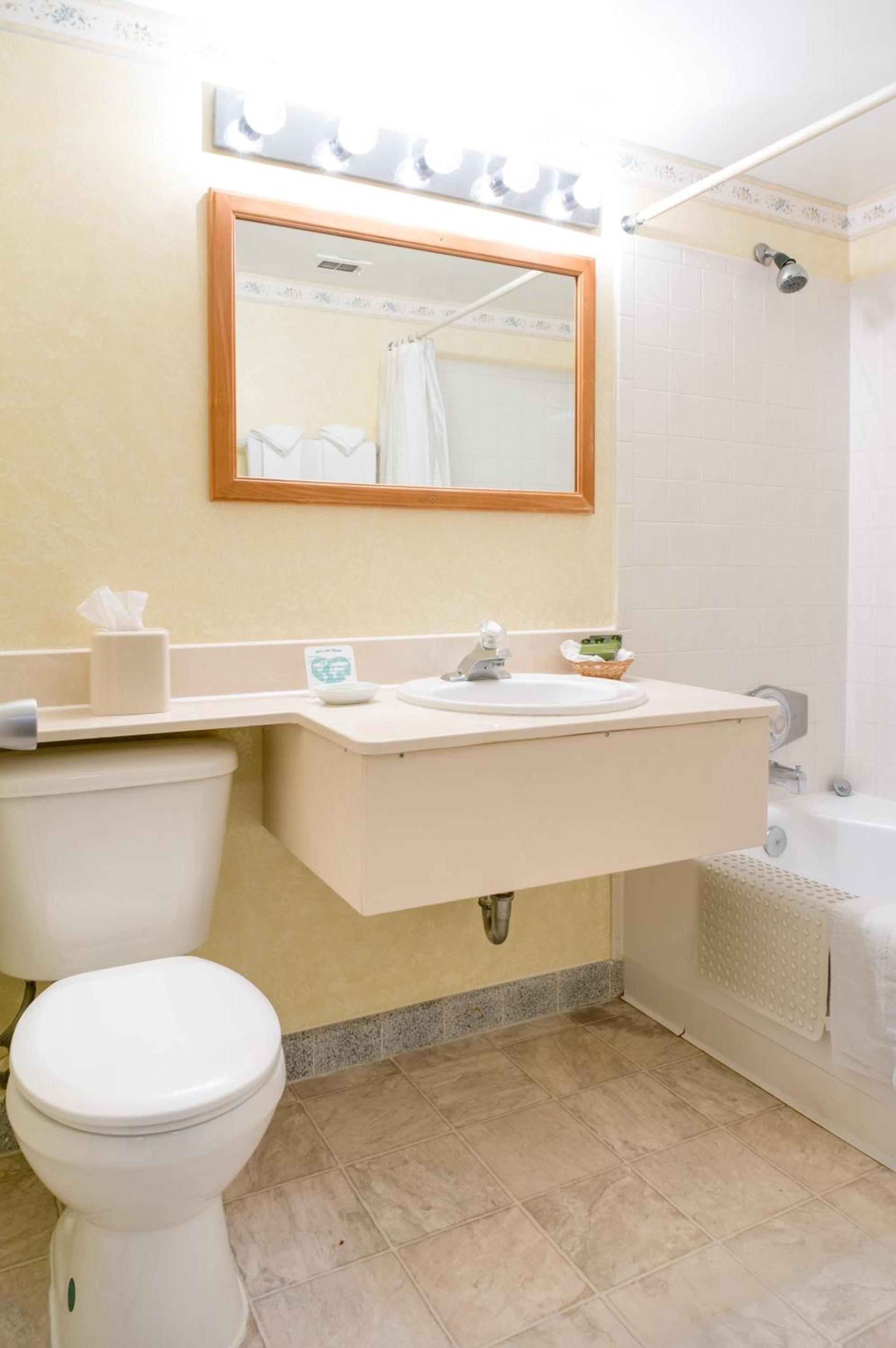 Saga Motor Hotel Pasadena photo 25