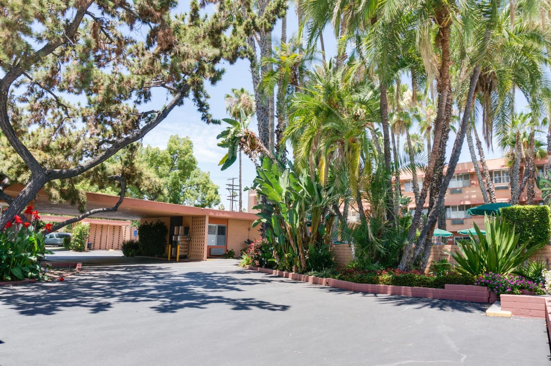 Saga Motor Hotel Pasadena photo 3