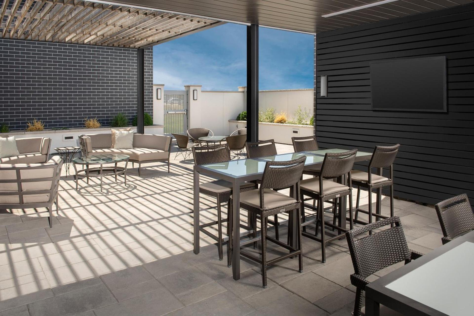 Courtyard by Marriott Fargo photo 29