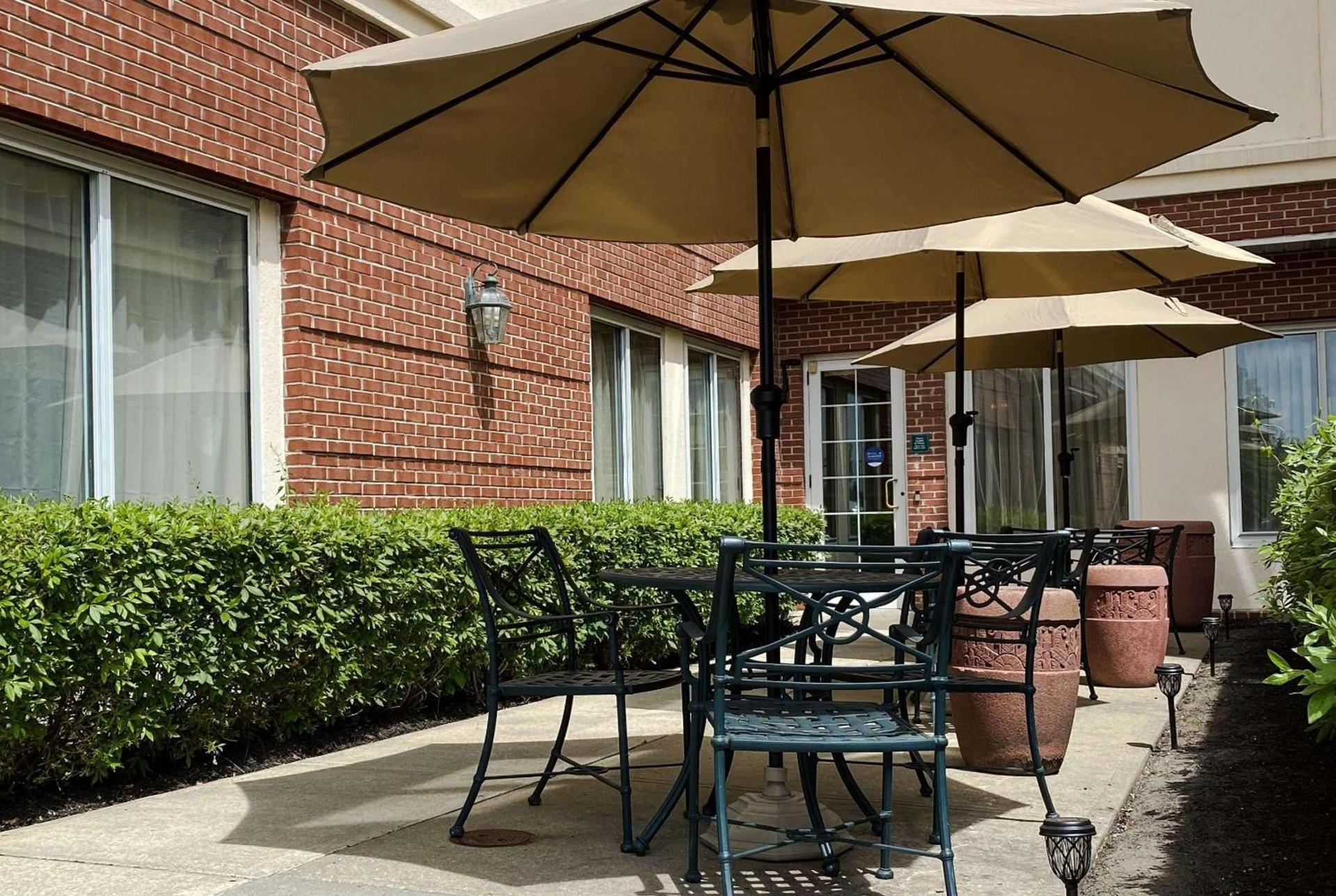 La Quinta by Wyndham Islip - MacArthur Airport photo 31
