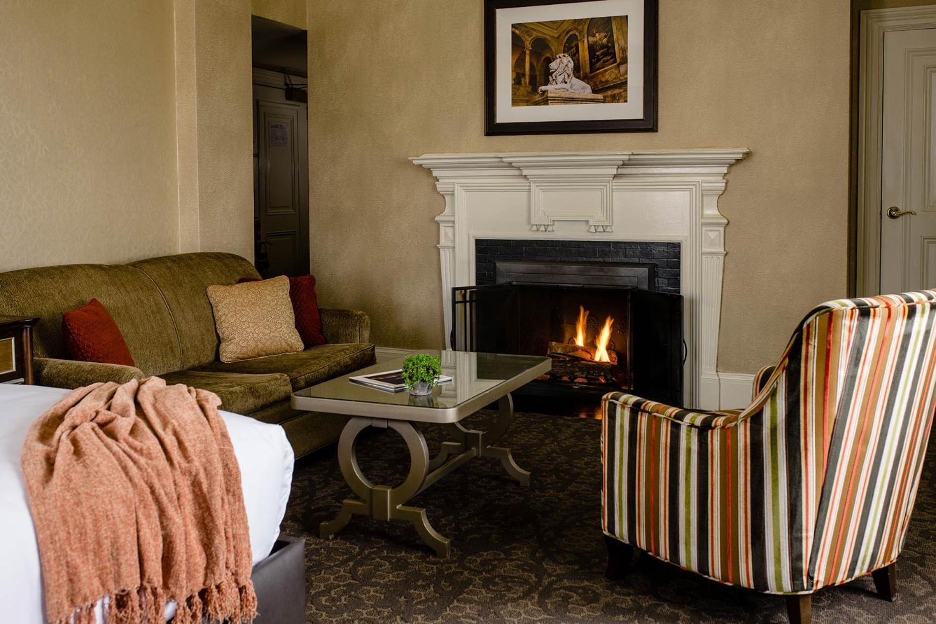 The Lenox photo 40