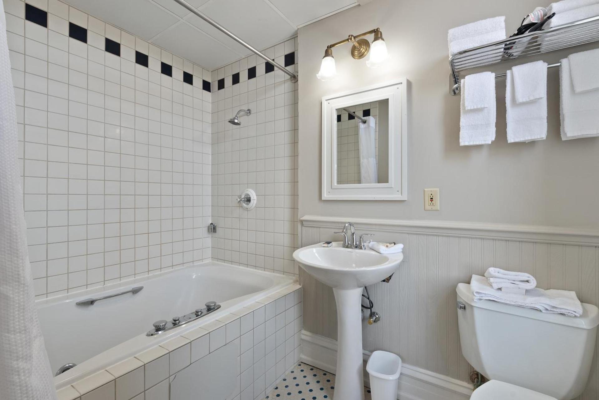 The Audubon Inn LLC photo 6