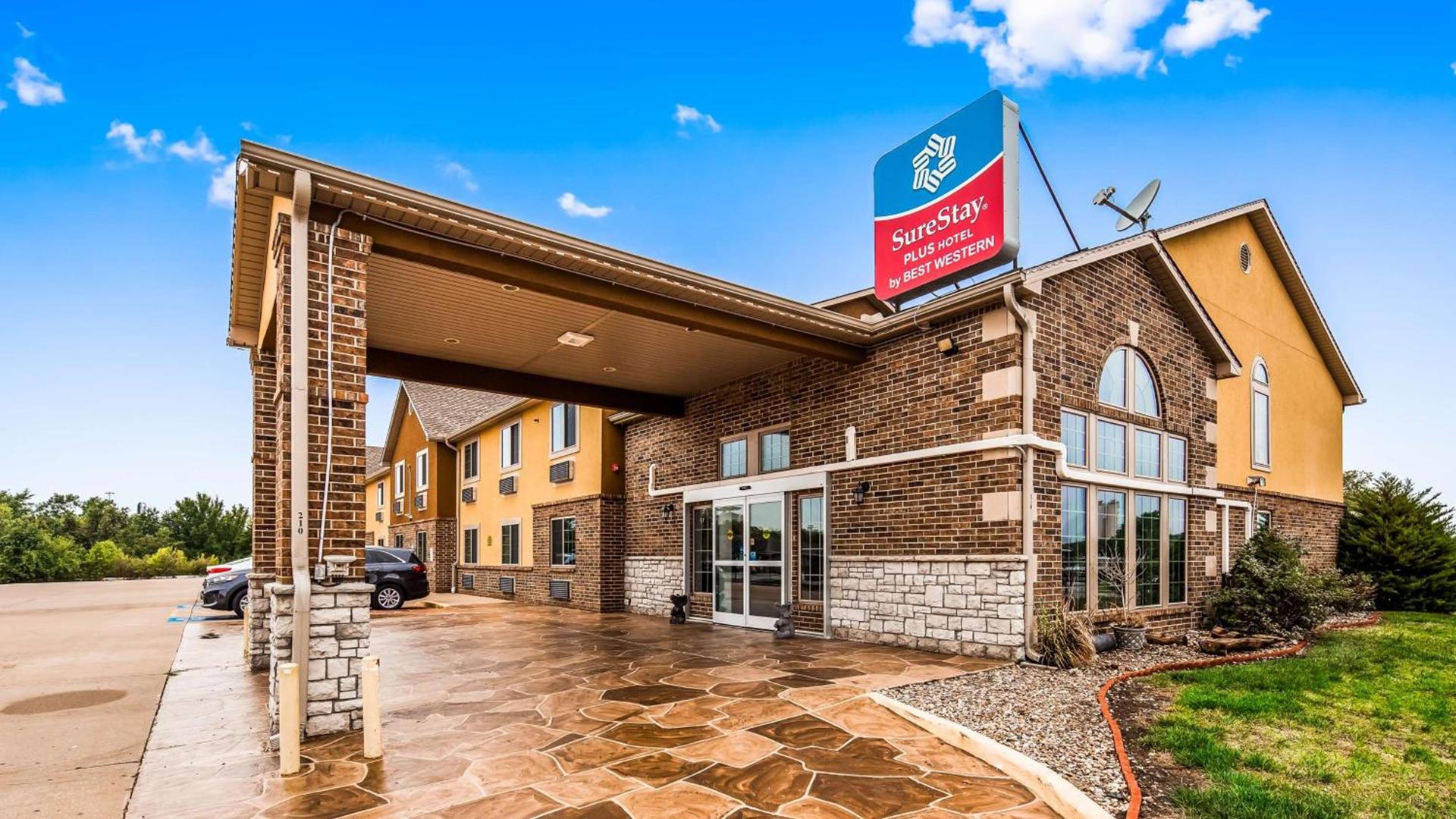 SureStay Plus Hotel by Best Western Kearney photo 33