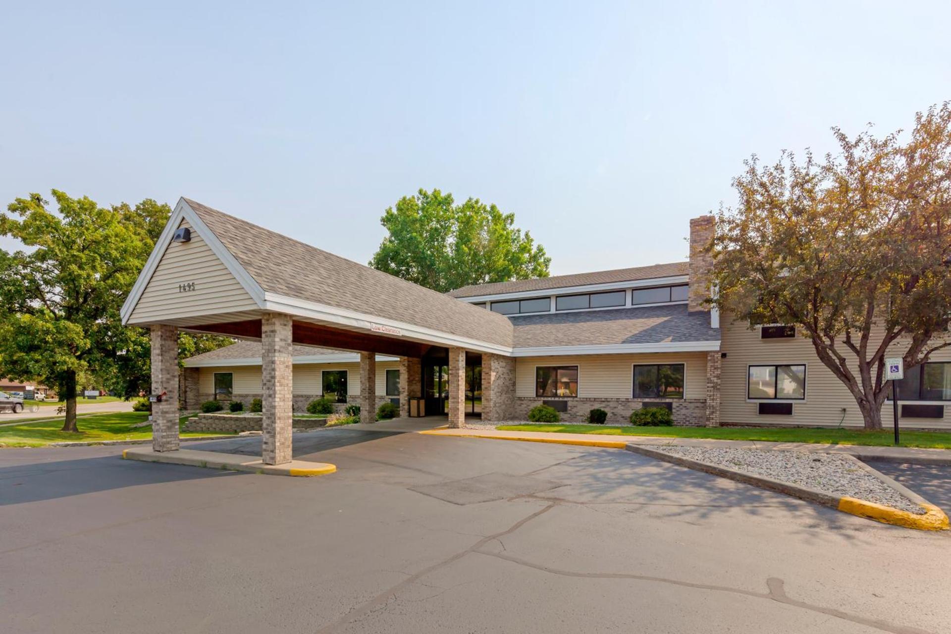 Quality Inn Oshkosh Aviation Park photo 41