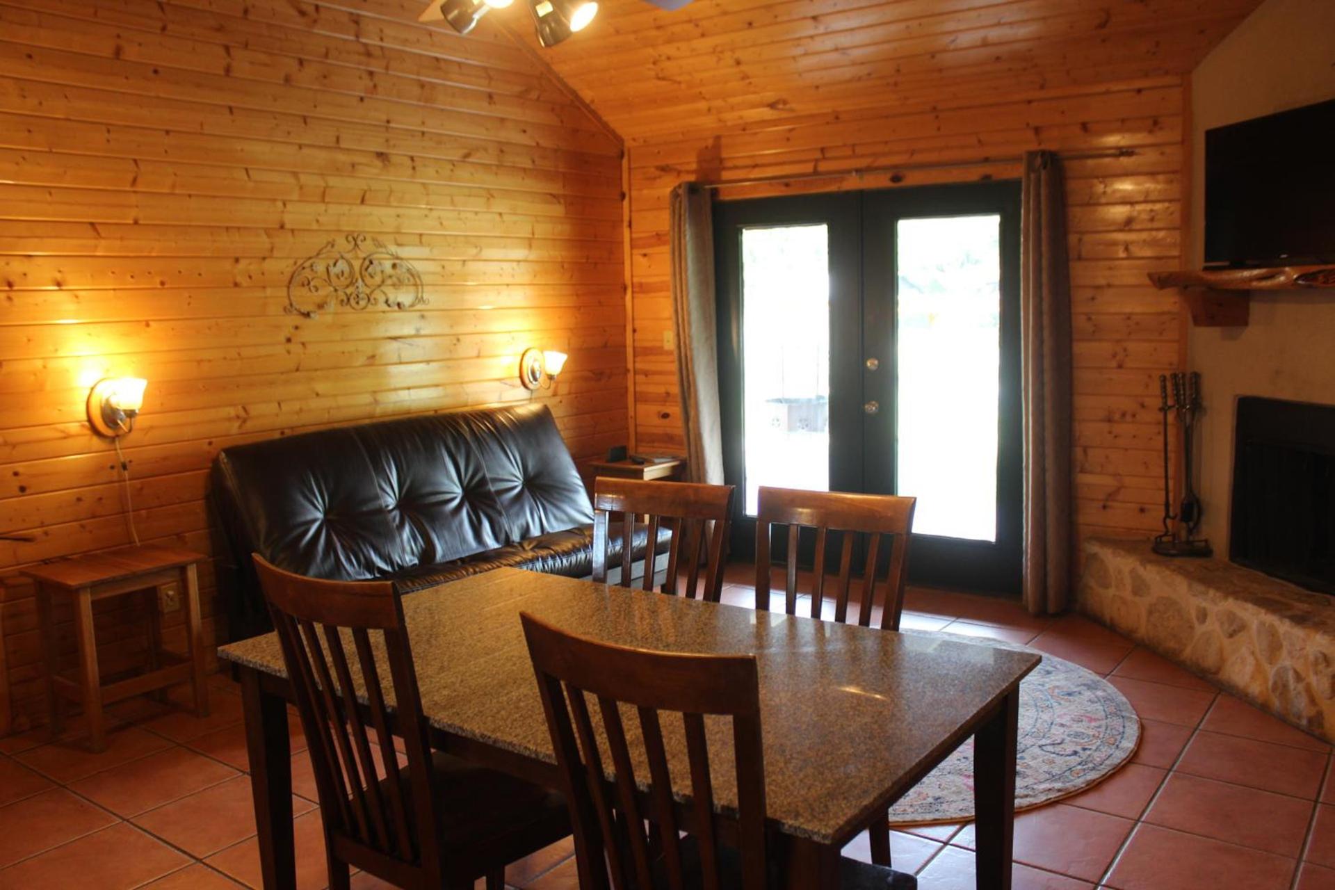 The Springs Retreat photo 62