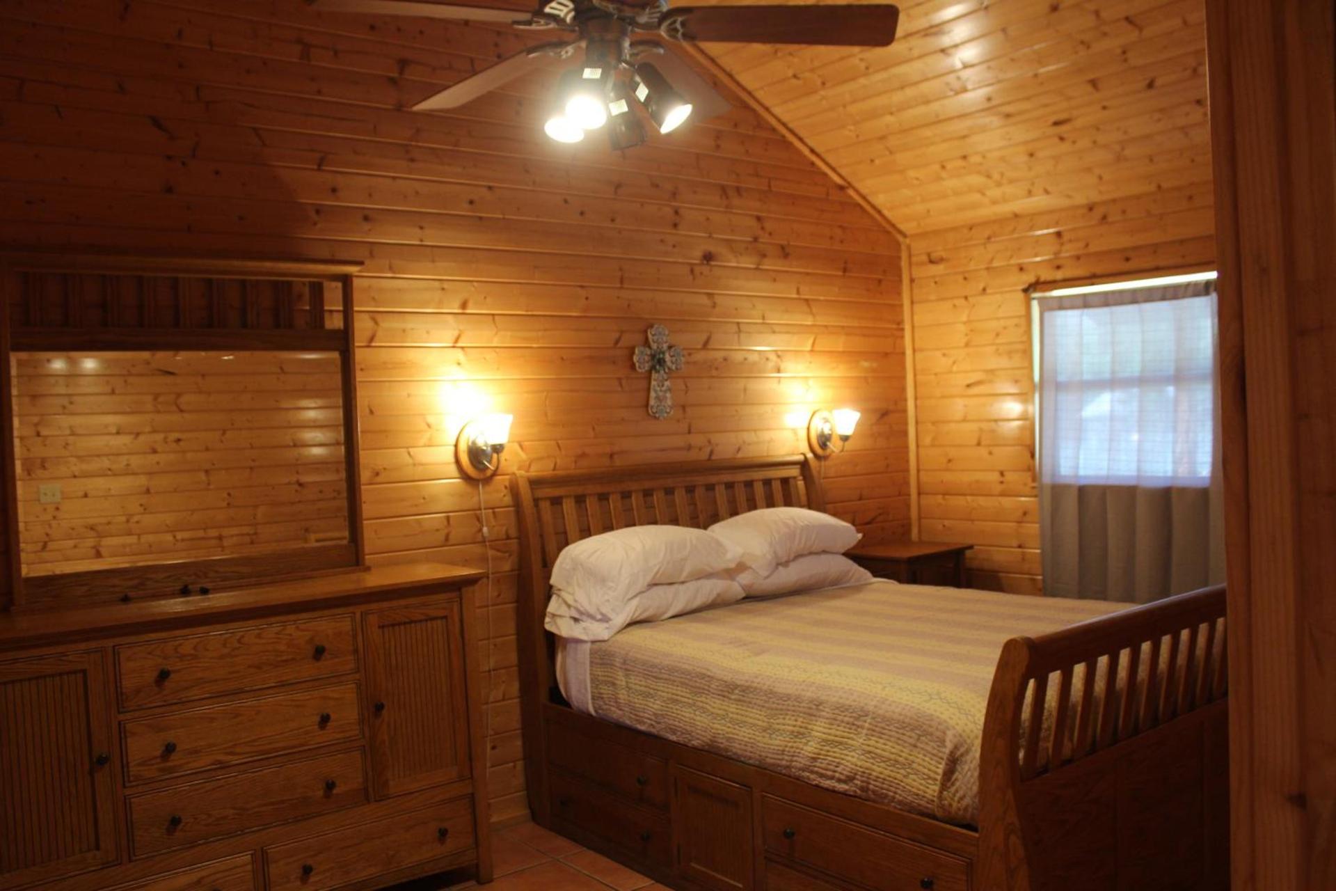 The Springs Retreat photo 54