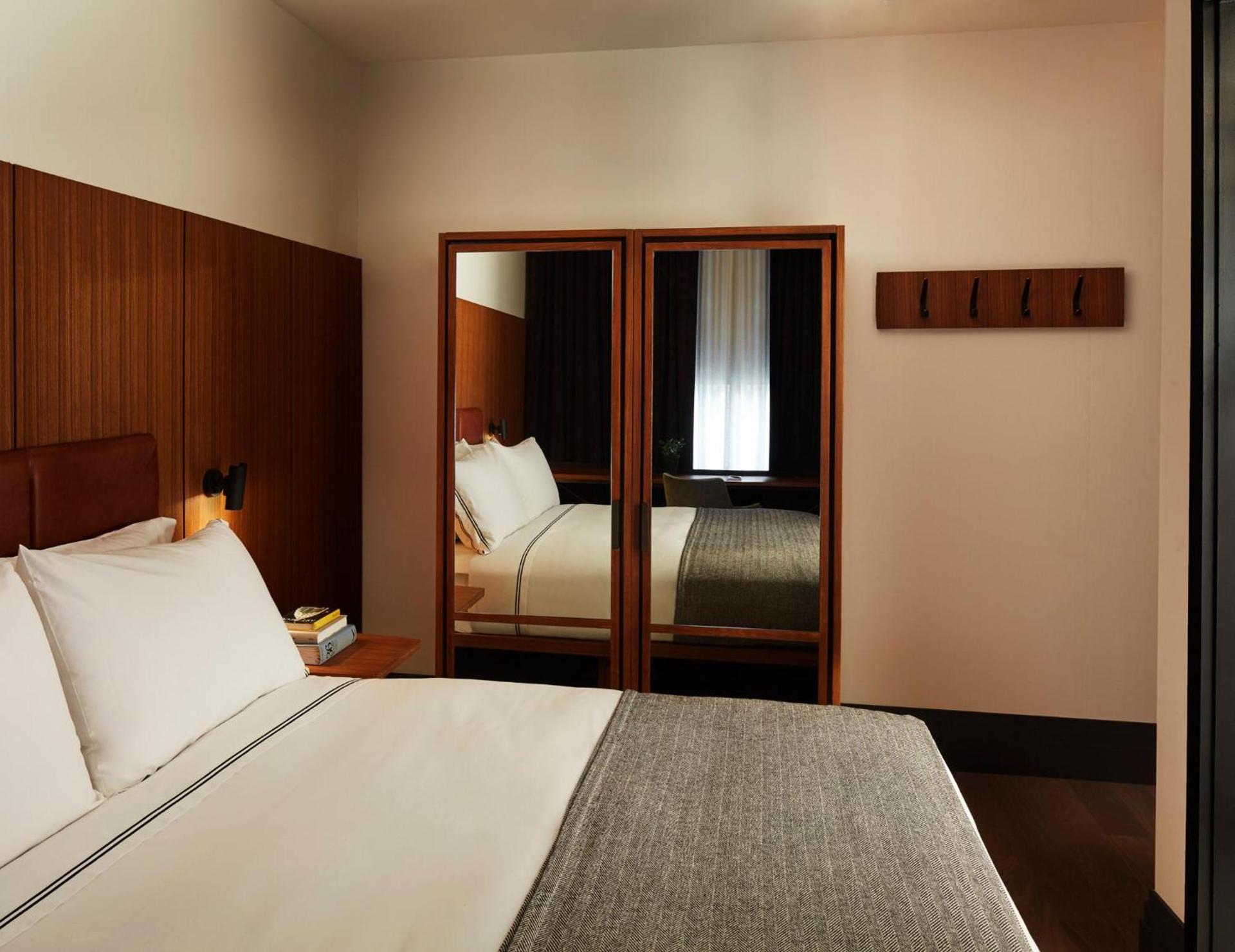 The Moore, New York City, a Member of Design Hotels photo 9
