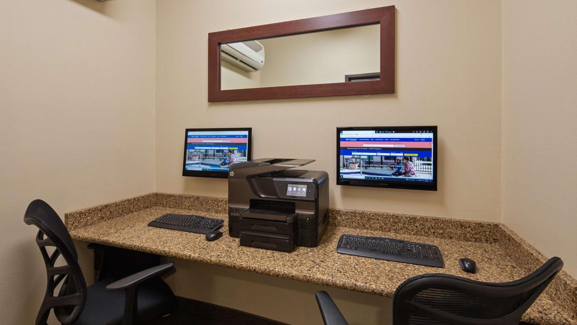 Best Western Bronco Inn photo 32