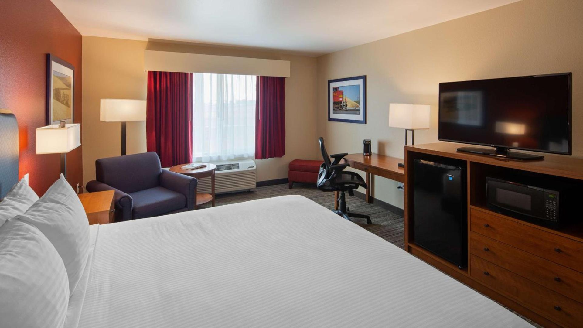 Best Western Bronco Inn photo 6