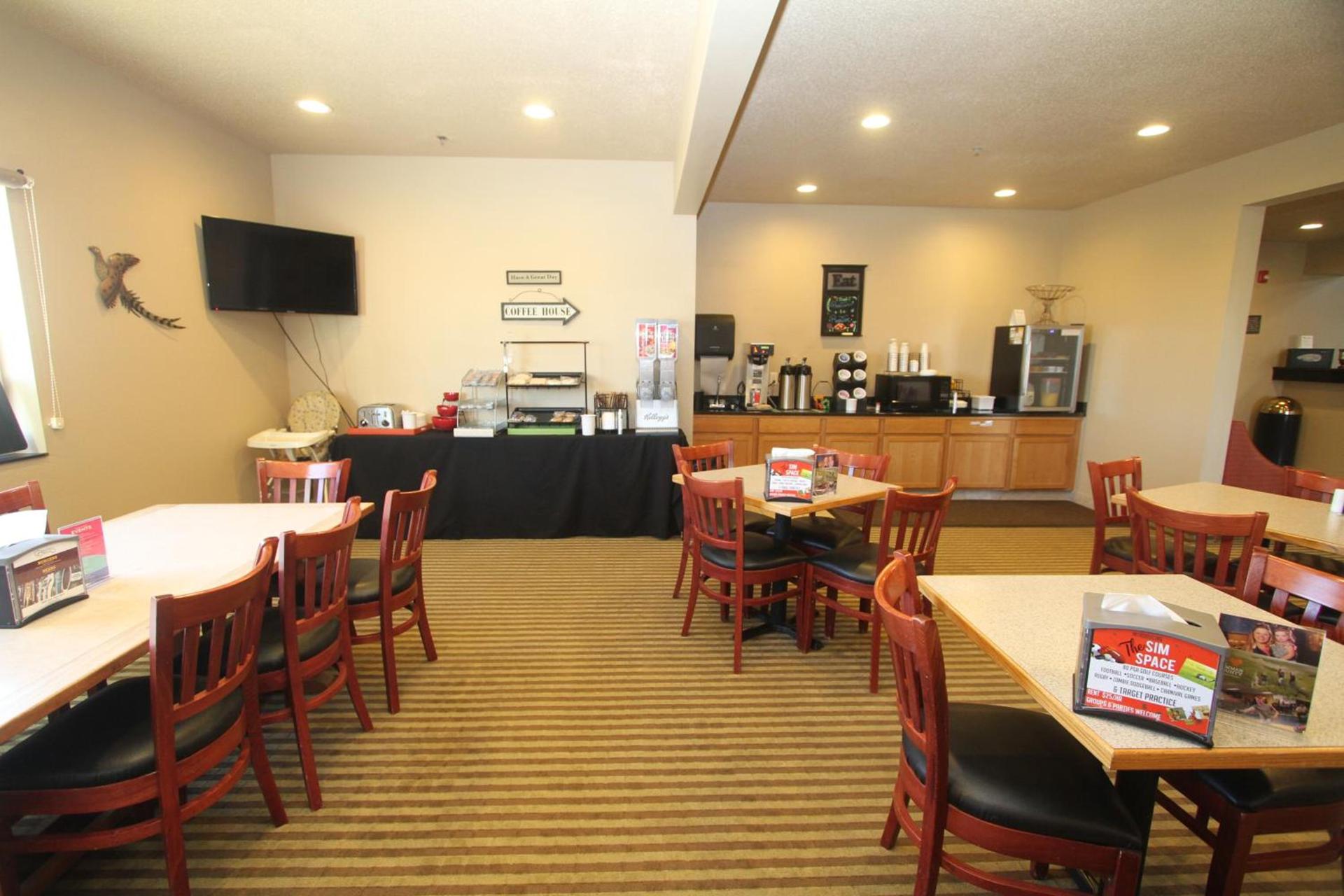 Bowman Inn and Suites photo 15