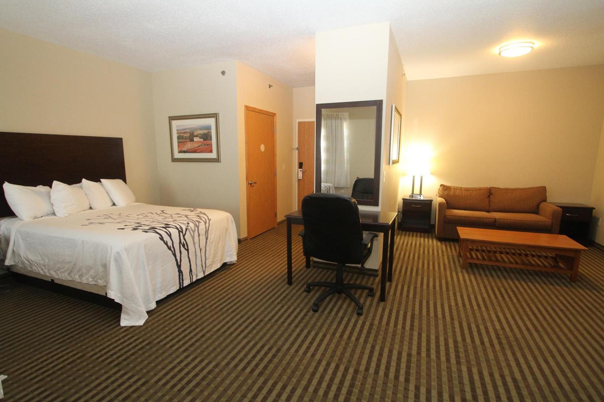 Bowman Inn and Suites photo 22