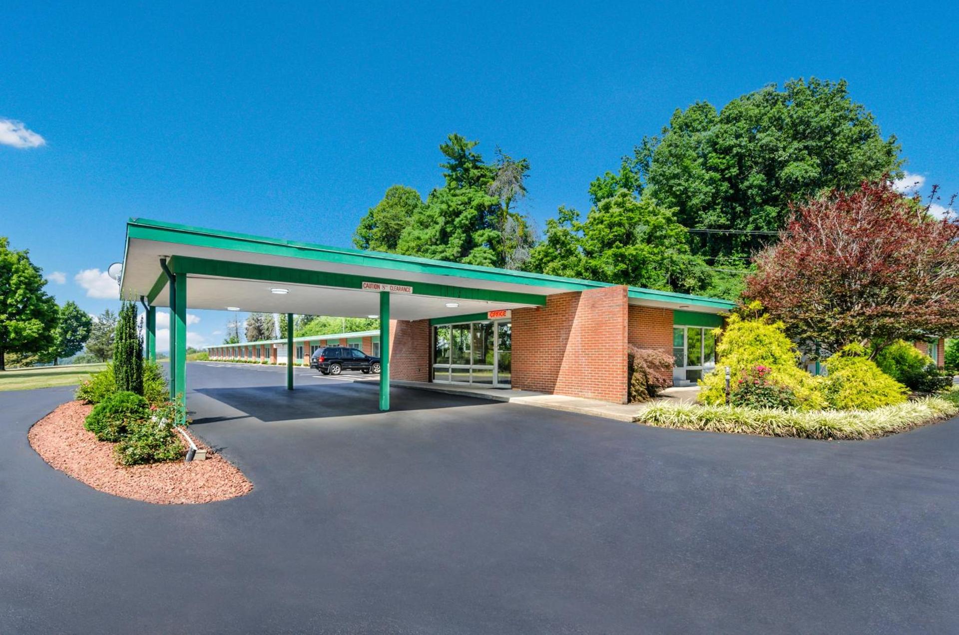 Alpine Motel photo 5