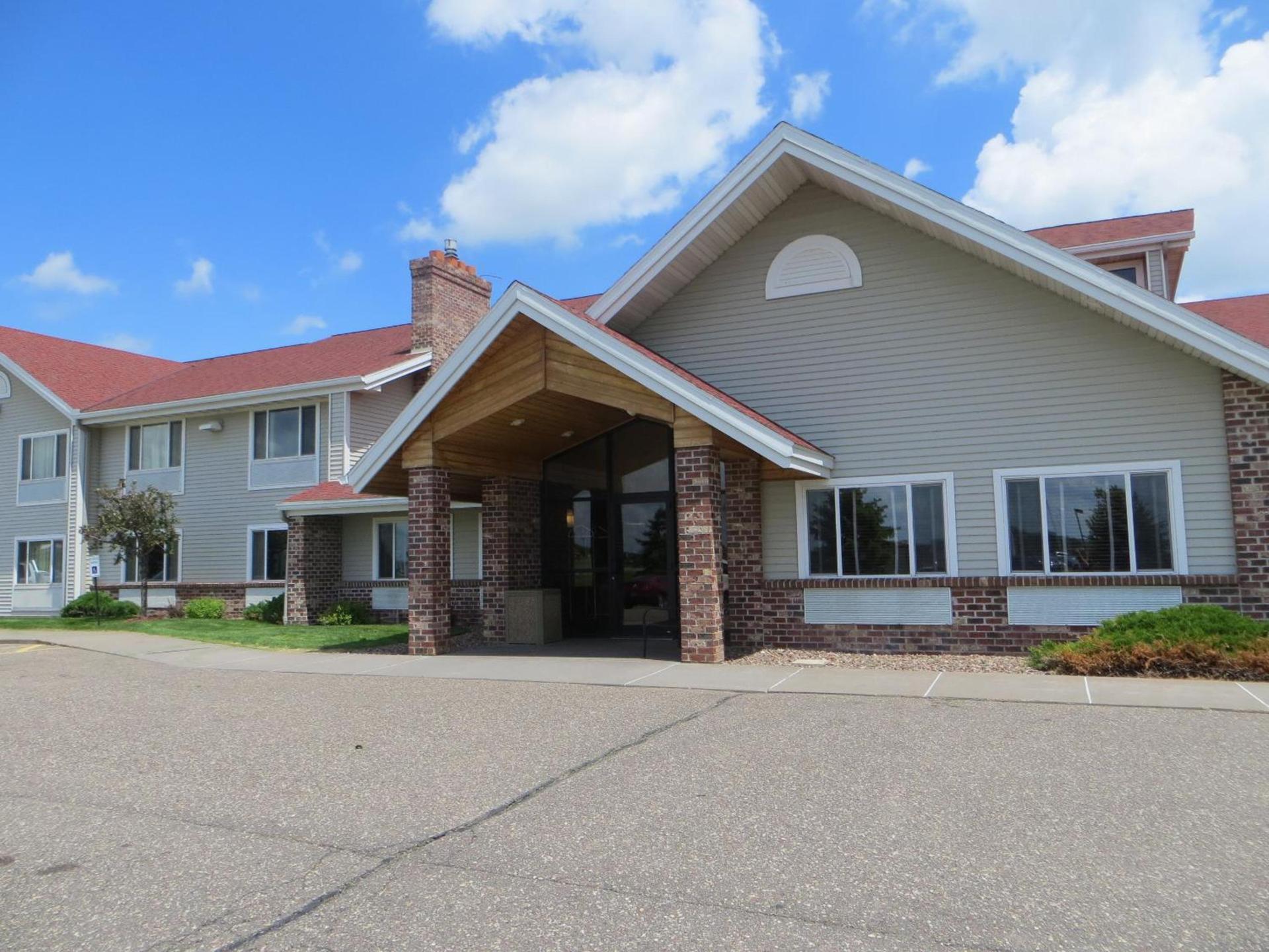 AmericInn by Wyndham Baldwin photo 21