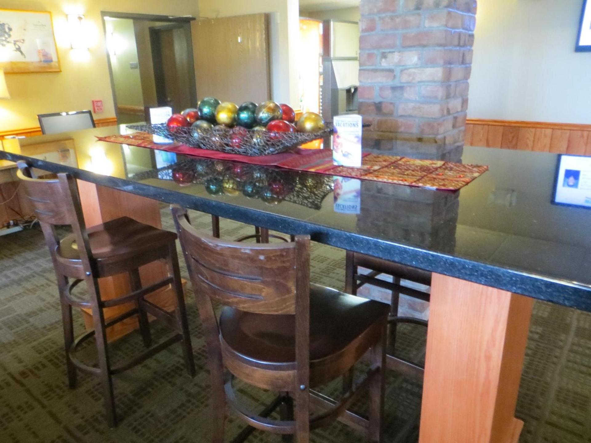 AmericInn by Wyndham Baldwin photo 39