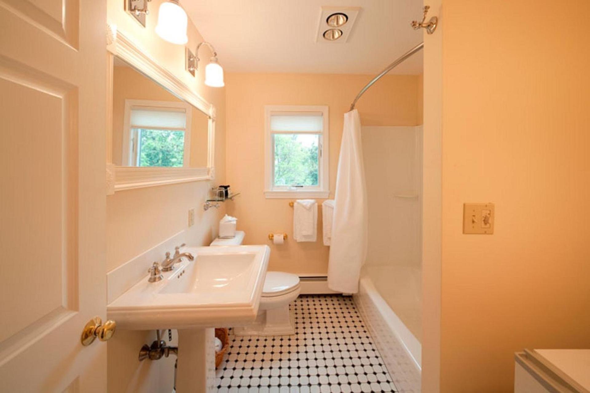 Cape Arundel Inn and Resort photo 37