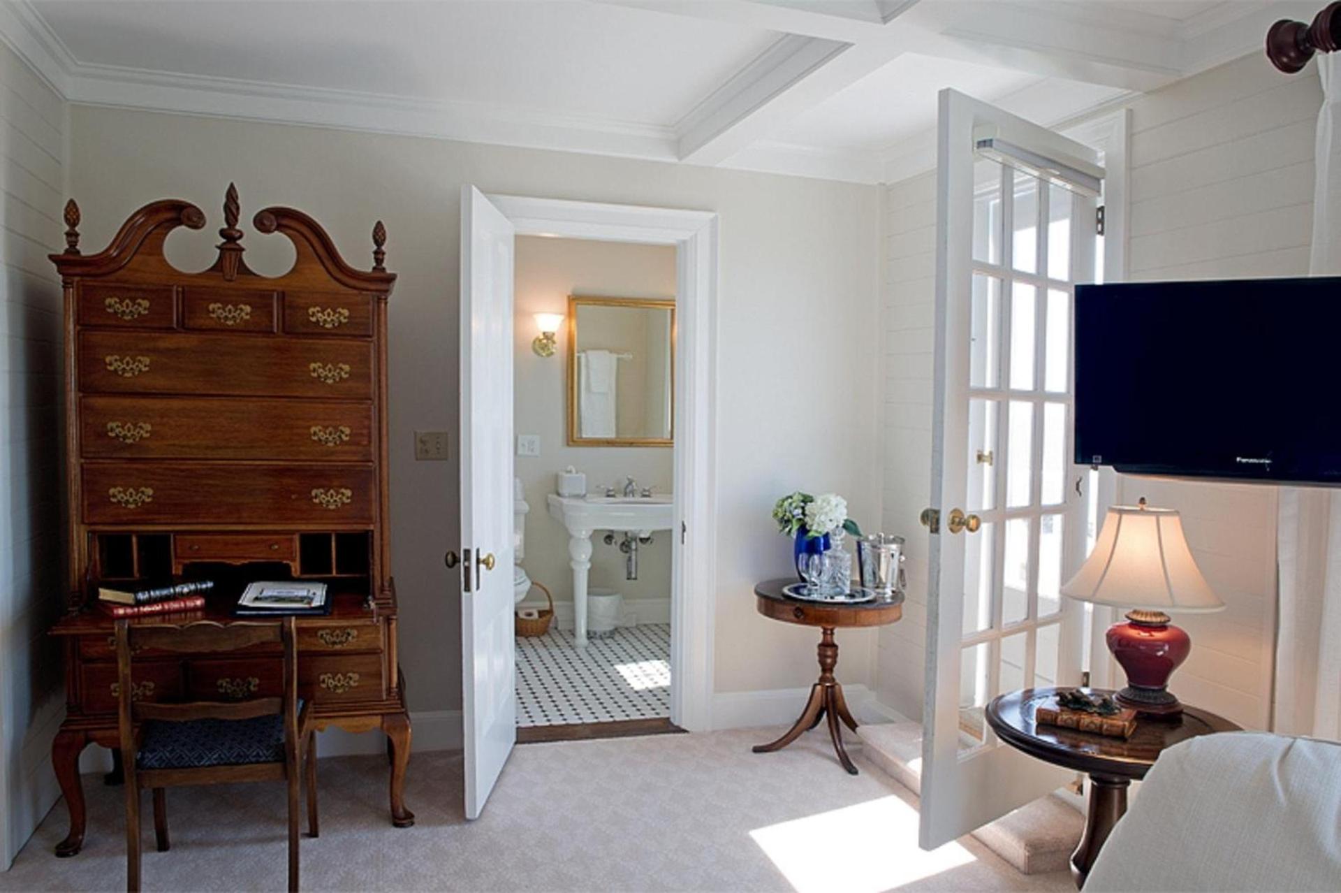 Cape Arundel Inn and Resort photo 48