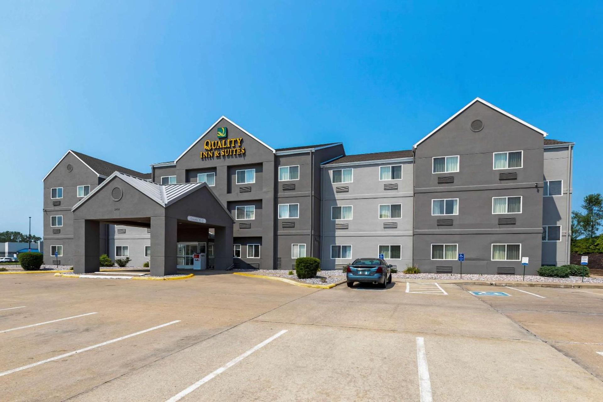 Quality Inn & Suites Keokuk North photo 2