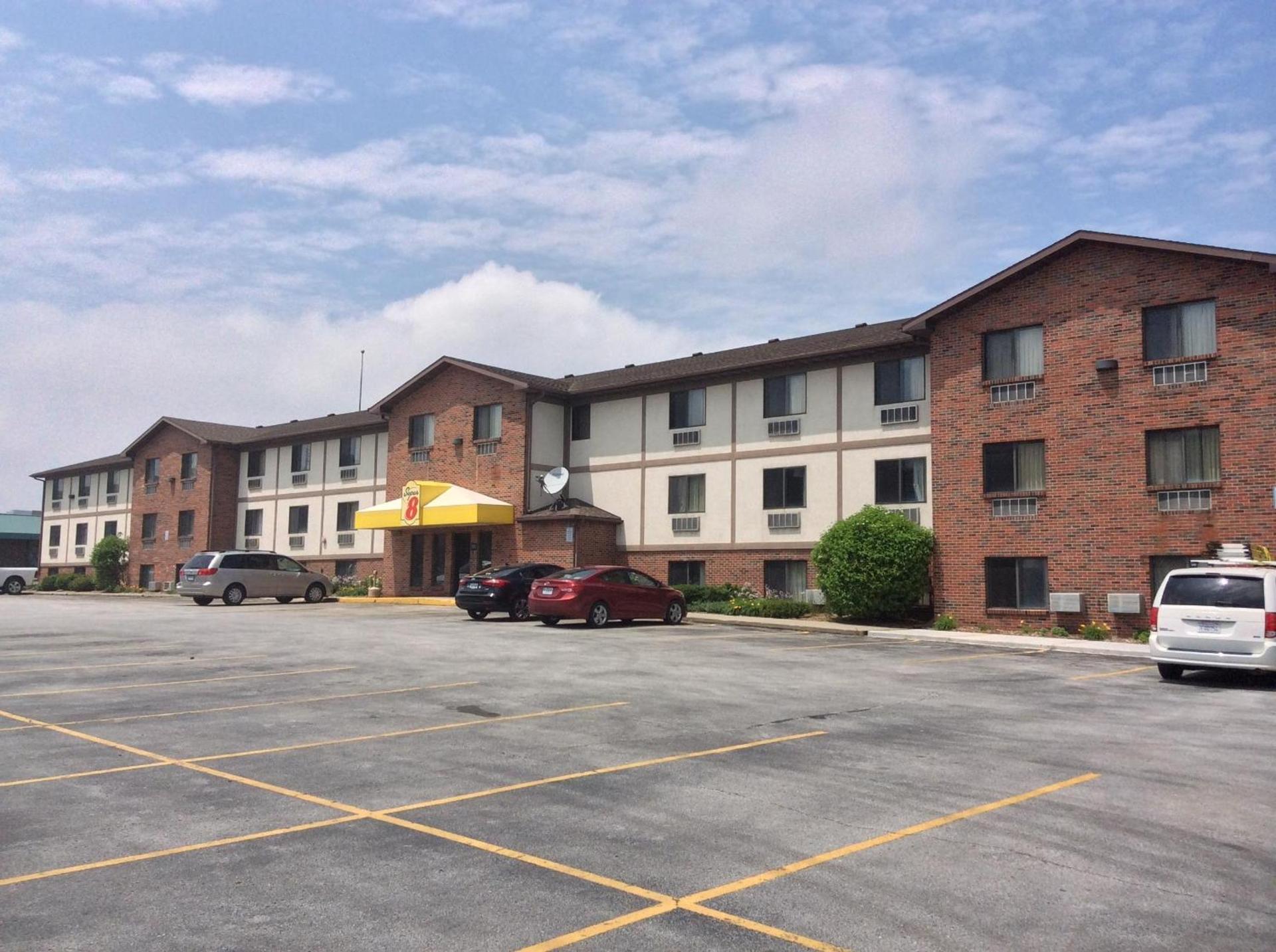 Days Inn by Wyndham Omaha NE photo 18