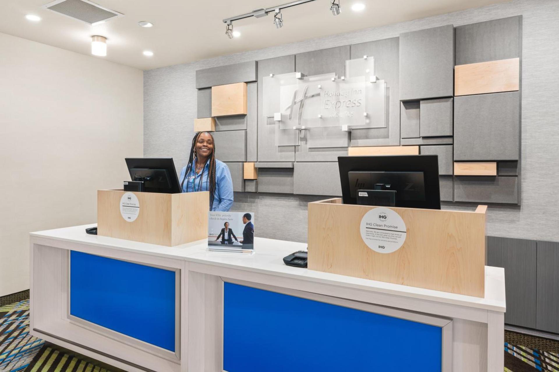 Holiday Inn Express & Suites - Suisun City by IHG photo 40