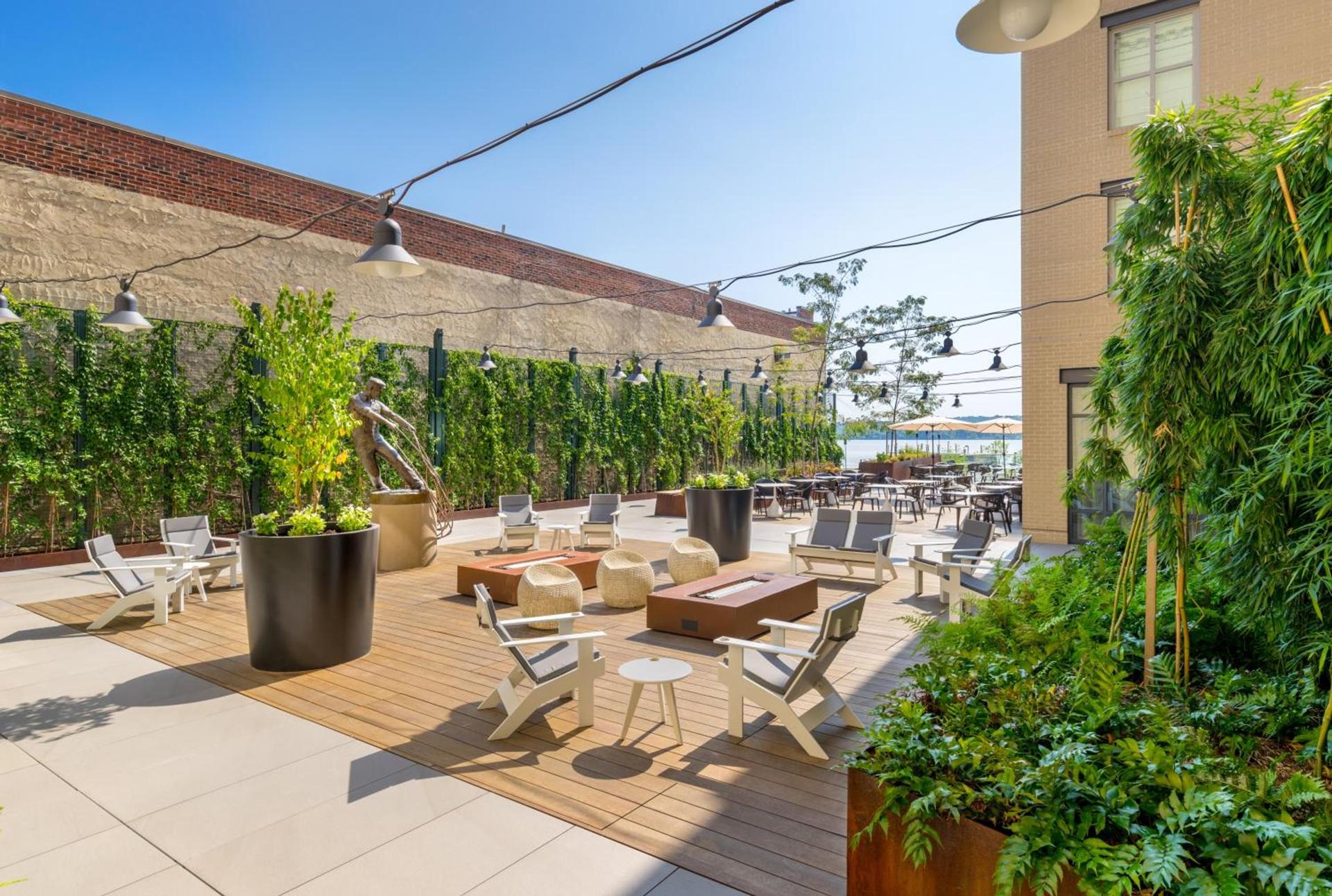 Hotel Indigo Old Town Alexandria by IHG photo 26