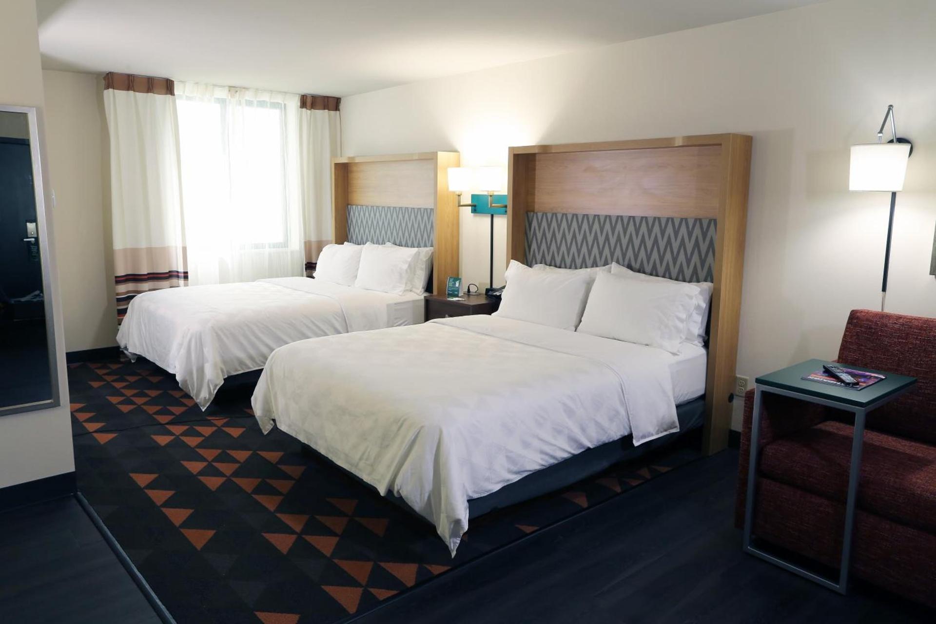 Holiday Inn Champaign by IHG photo 12