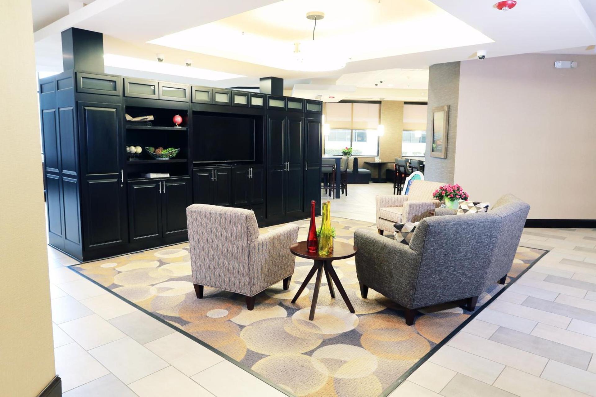 Holiday Inn Champaign by IHG photo 10