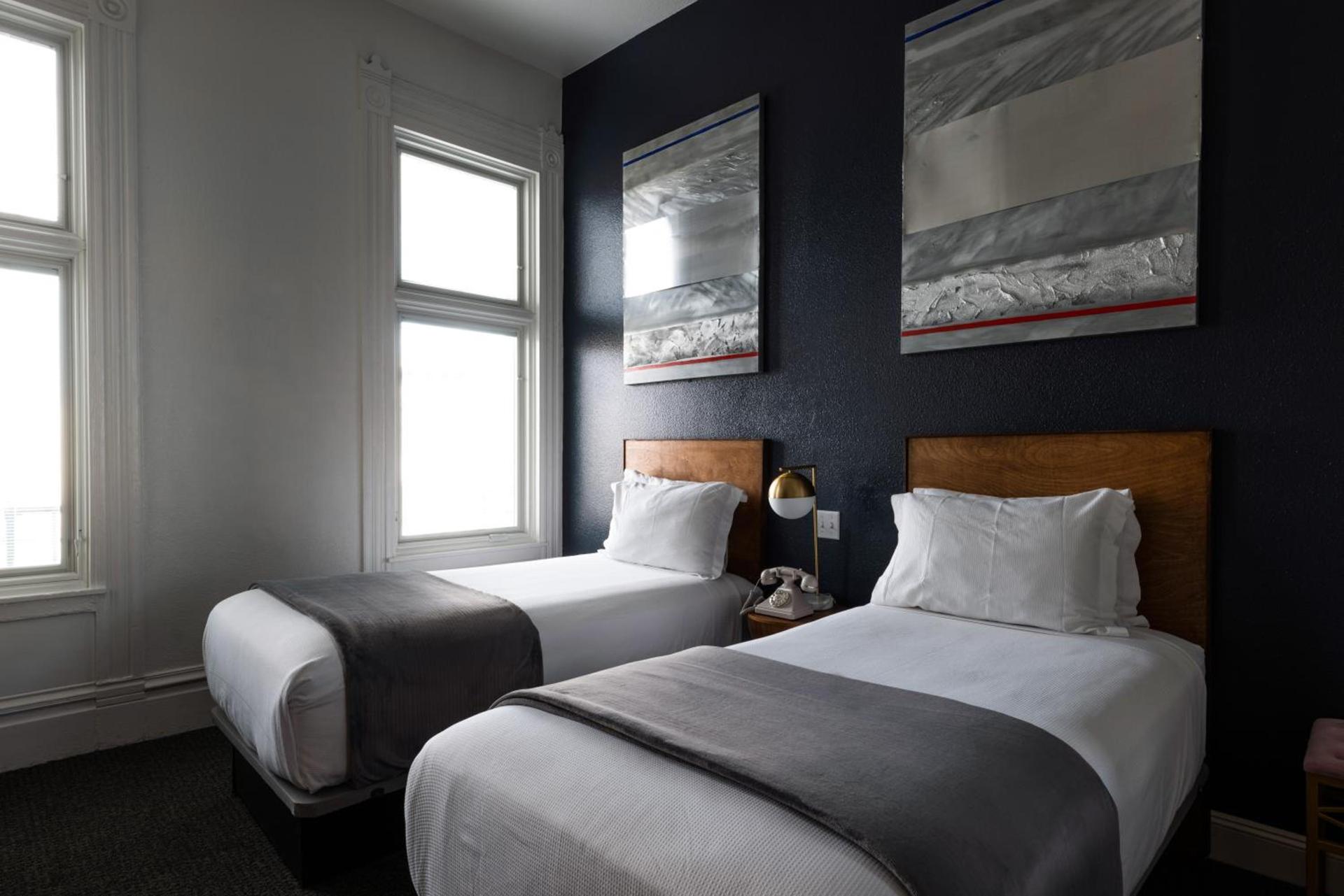 The Metro Hotel photo 45