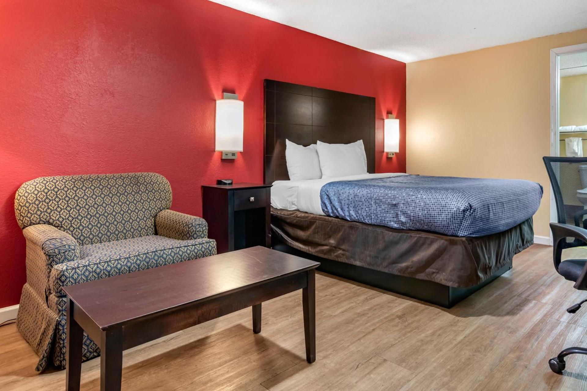 Econo Lodge Oxford near Choccolocco Park photo 53