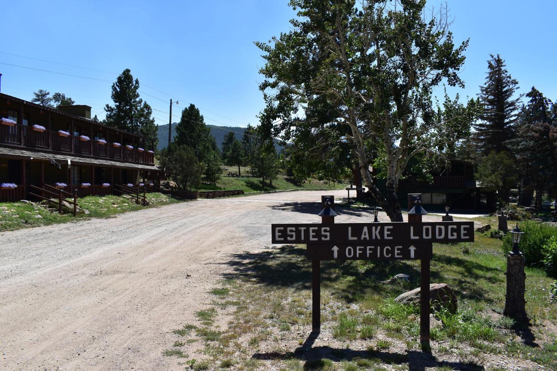 Estes Lake Lodge photo 3