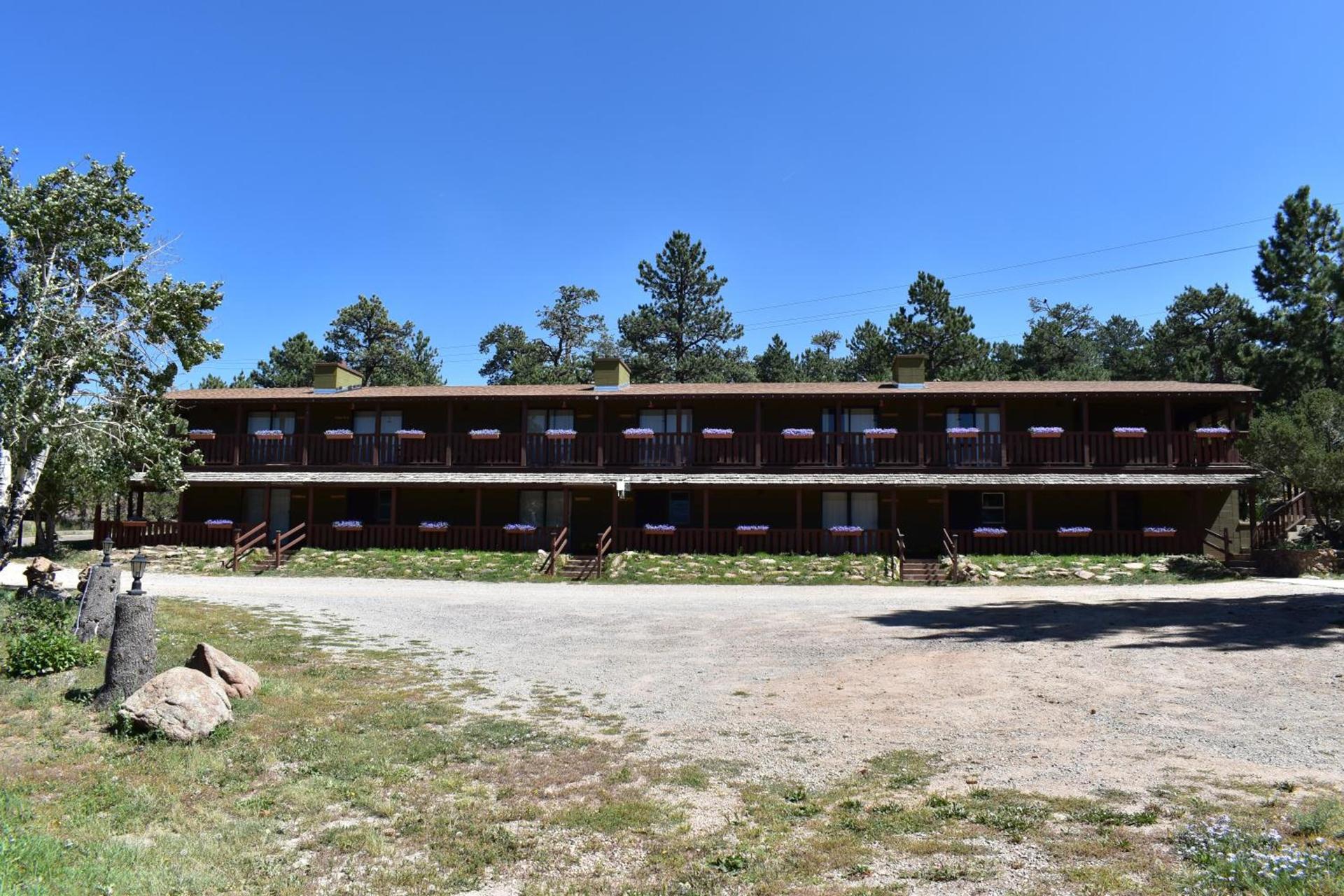 Estes Lake Lodge photo 4