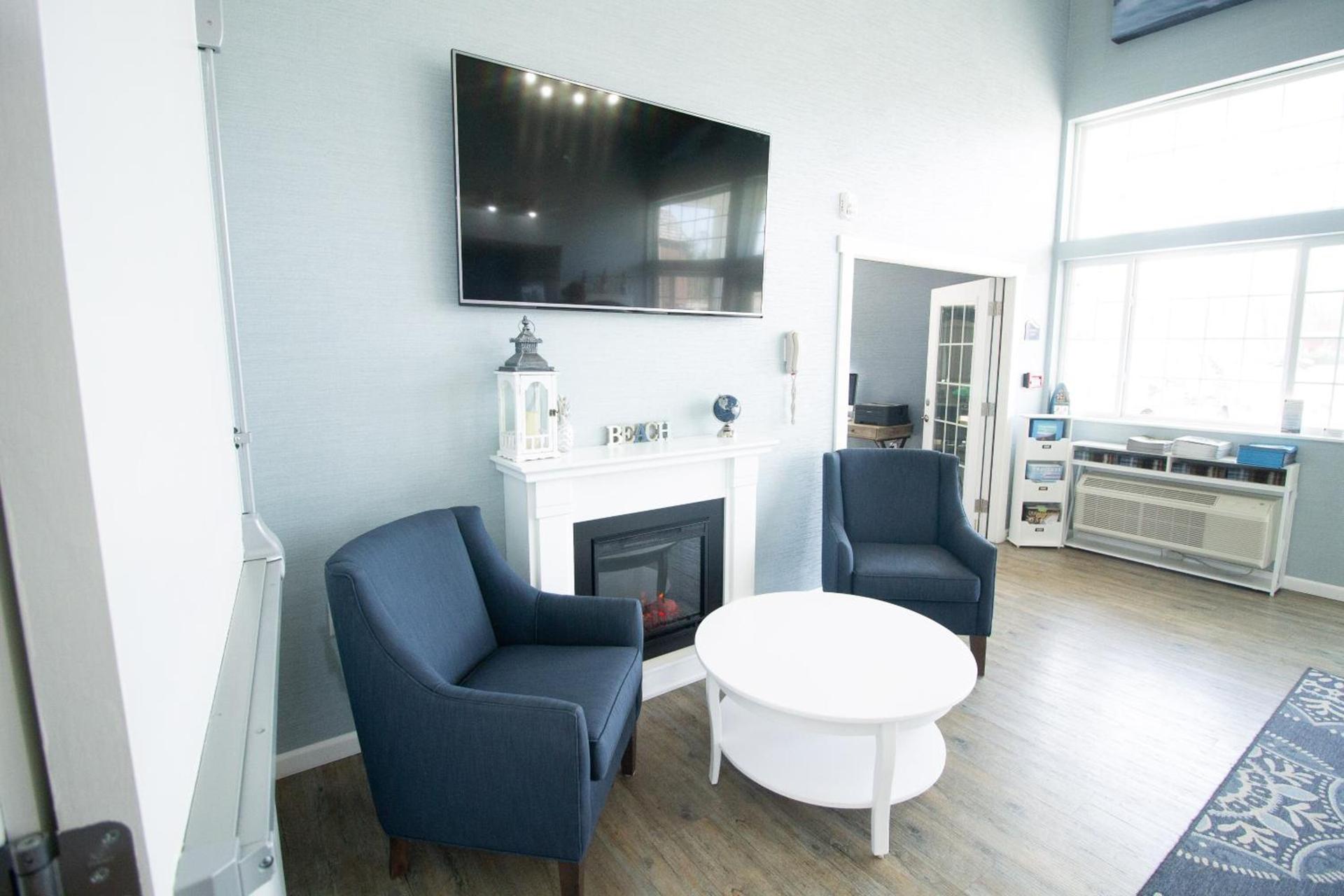The Baywatch Resort photo 7