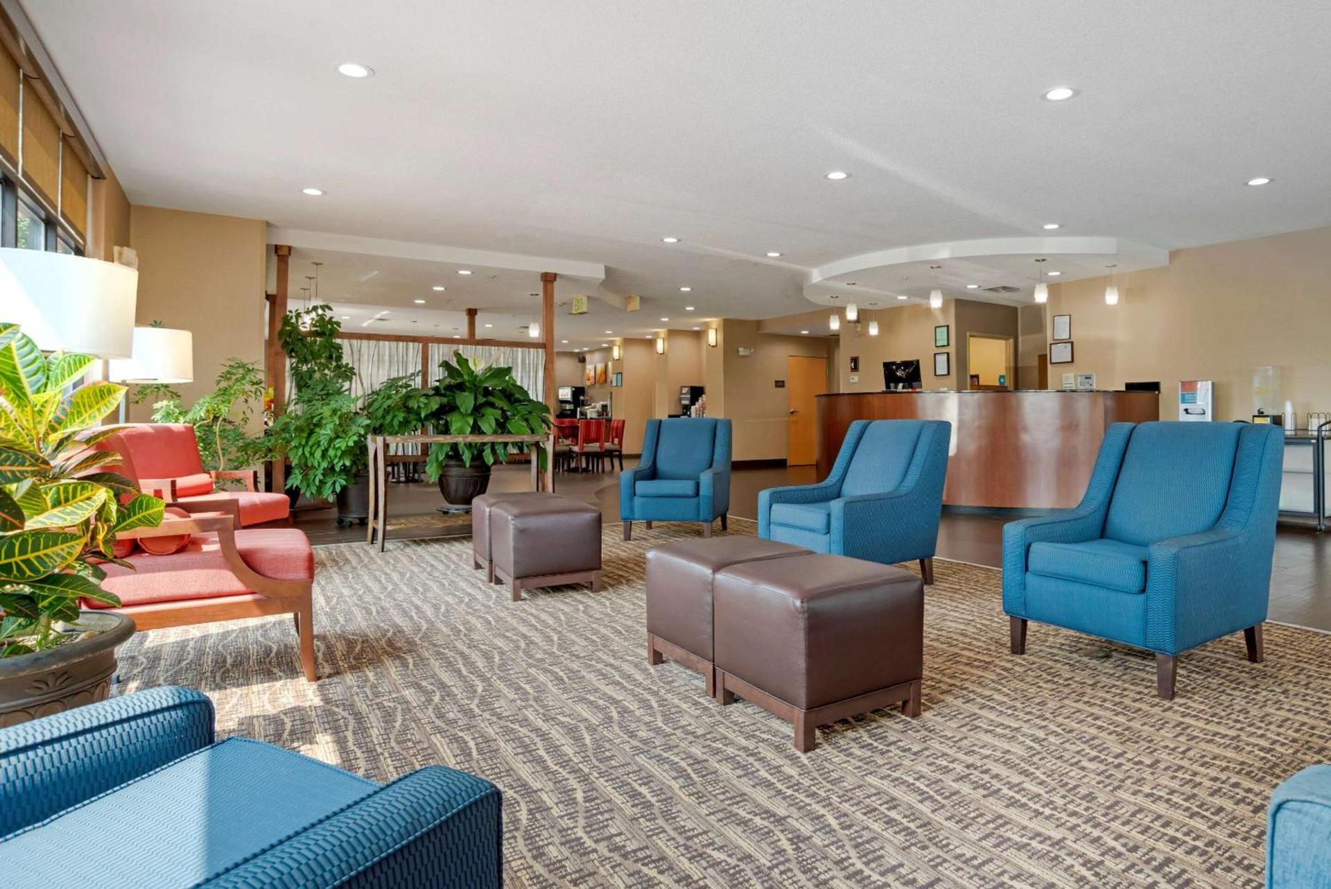 Comfort Suites Oxford I-20 exit 188 photo 3