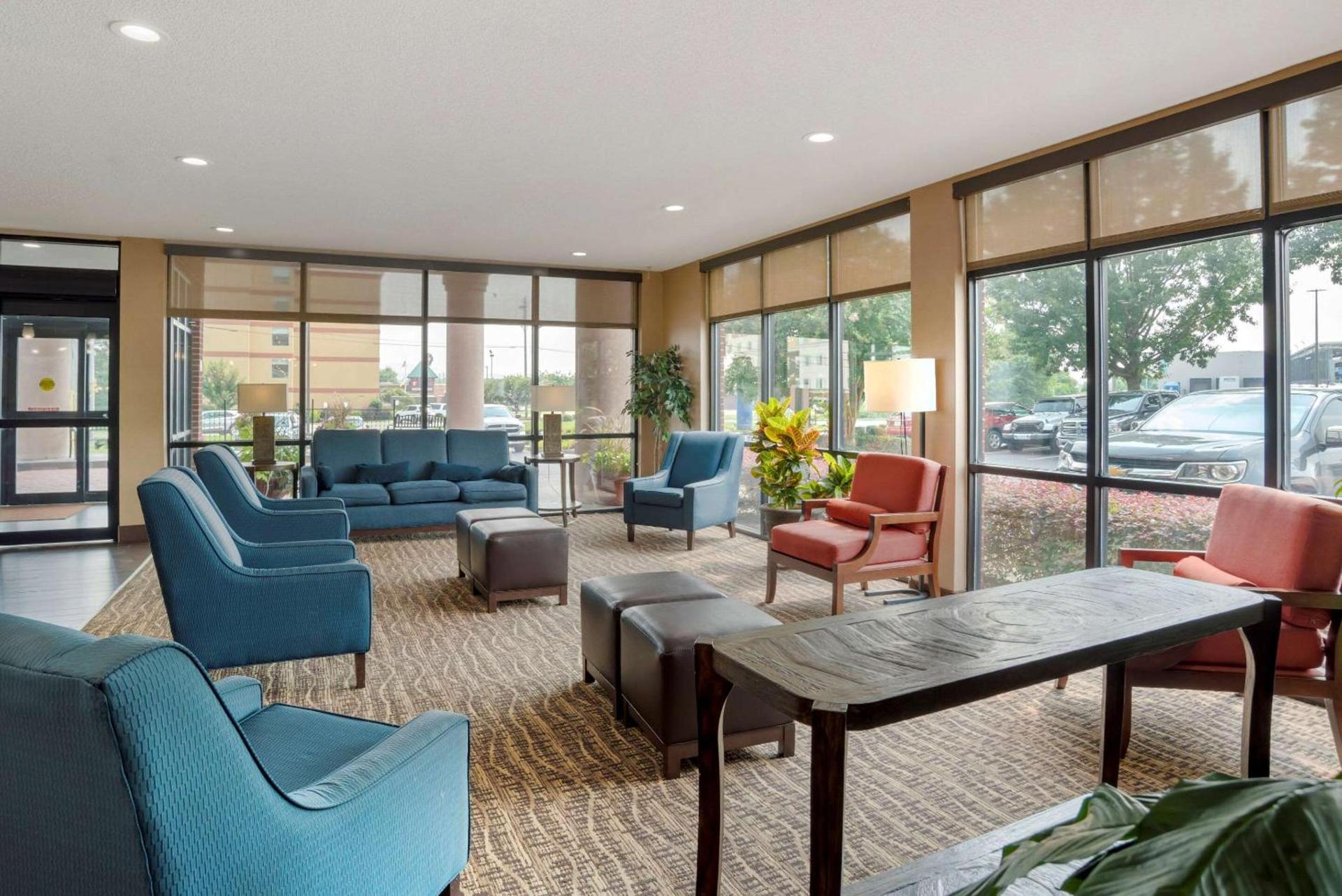 Comfort Suites Oxford I-20 exit 188 photo 5
