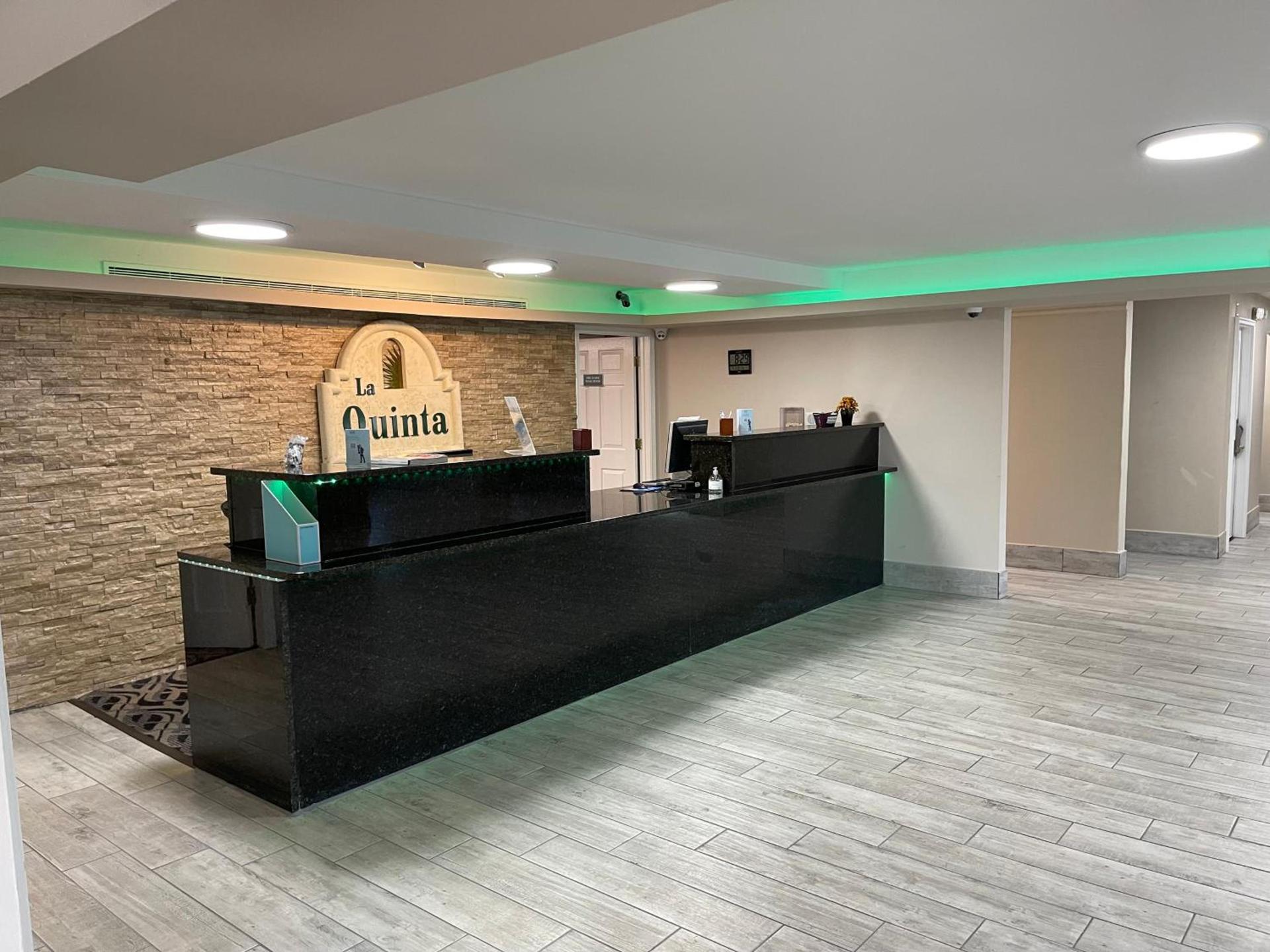Baymont by Wyndham Indianapolis Airport Lynhurst photo 4