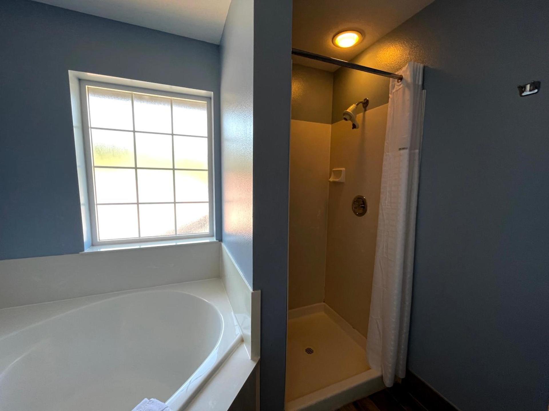 Fidalgo Country Inn photo 42