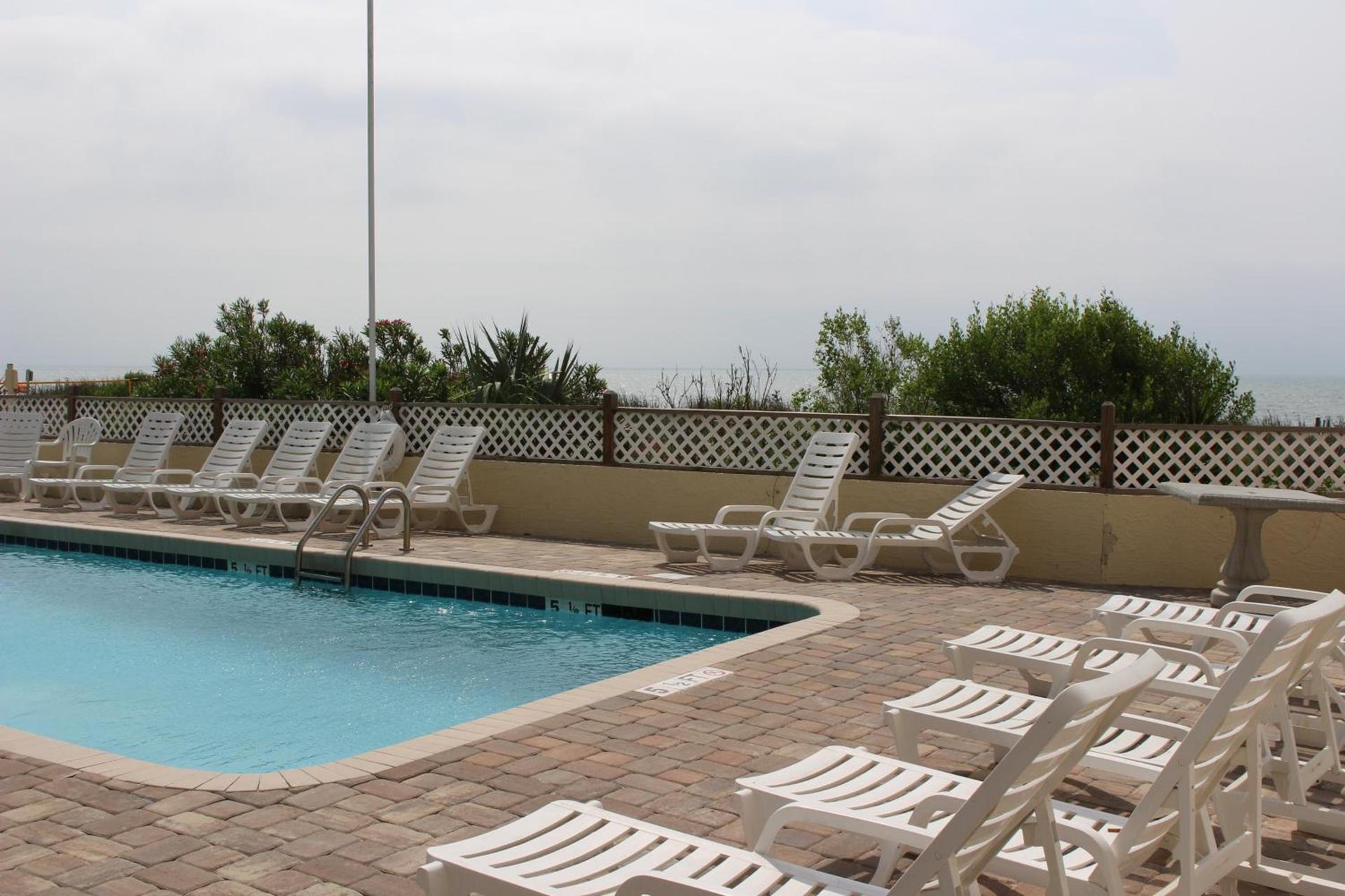 Blu Atlantic Hotel & Suites photo 11