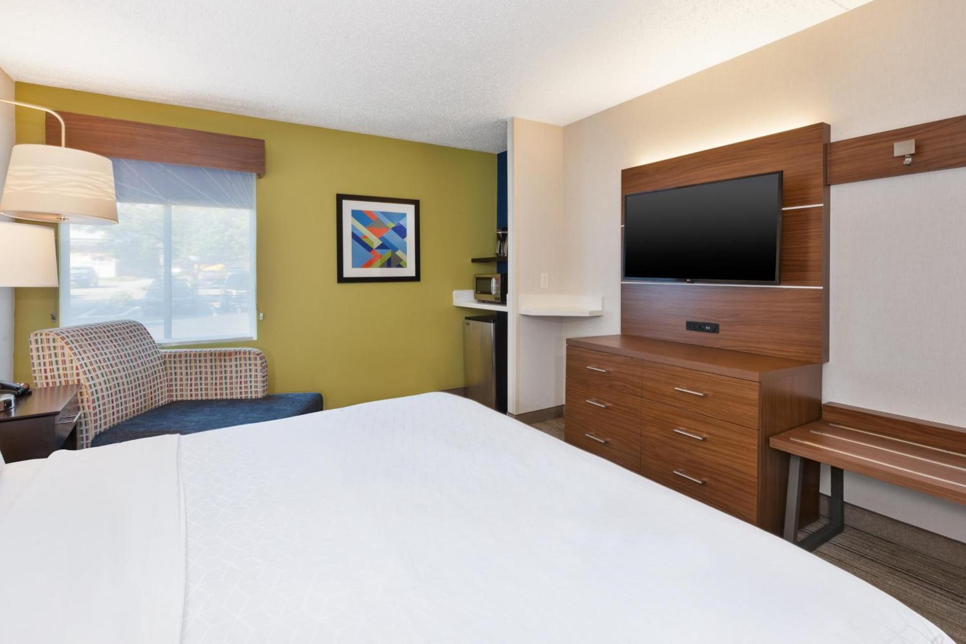 Holiday Inn Express - Waldorf by IHG photo 39