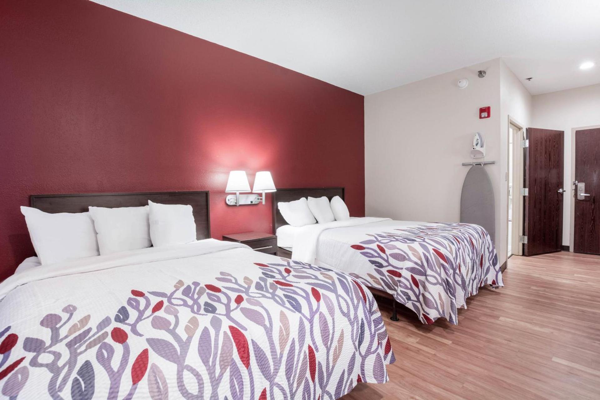 Red Roof Inn Richmond, KY photo 29