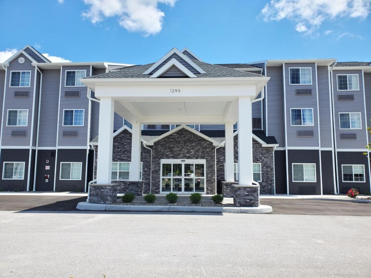 Microtel Inn & Suites by Wyndham Farmington photo 46